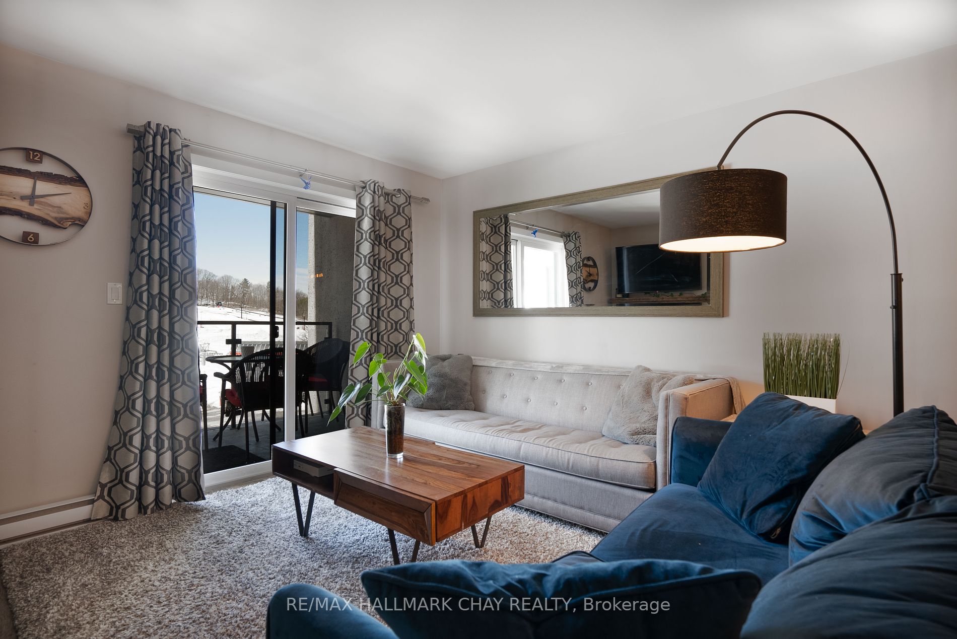 80 HORSESHOE Boulevard, #305