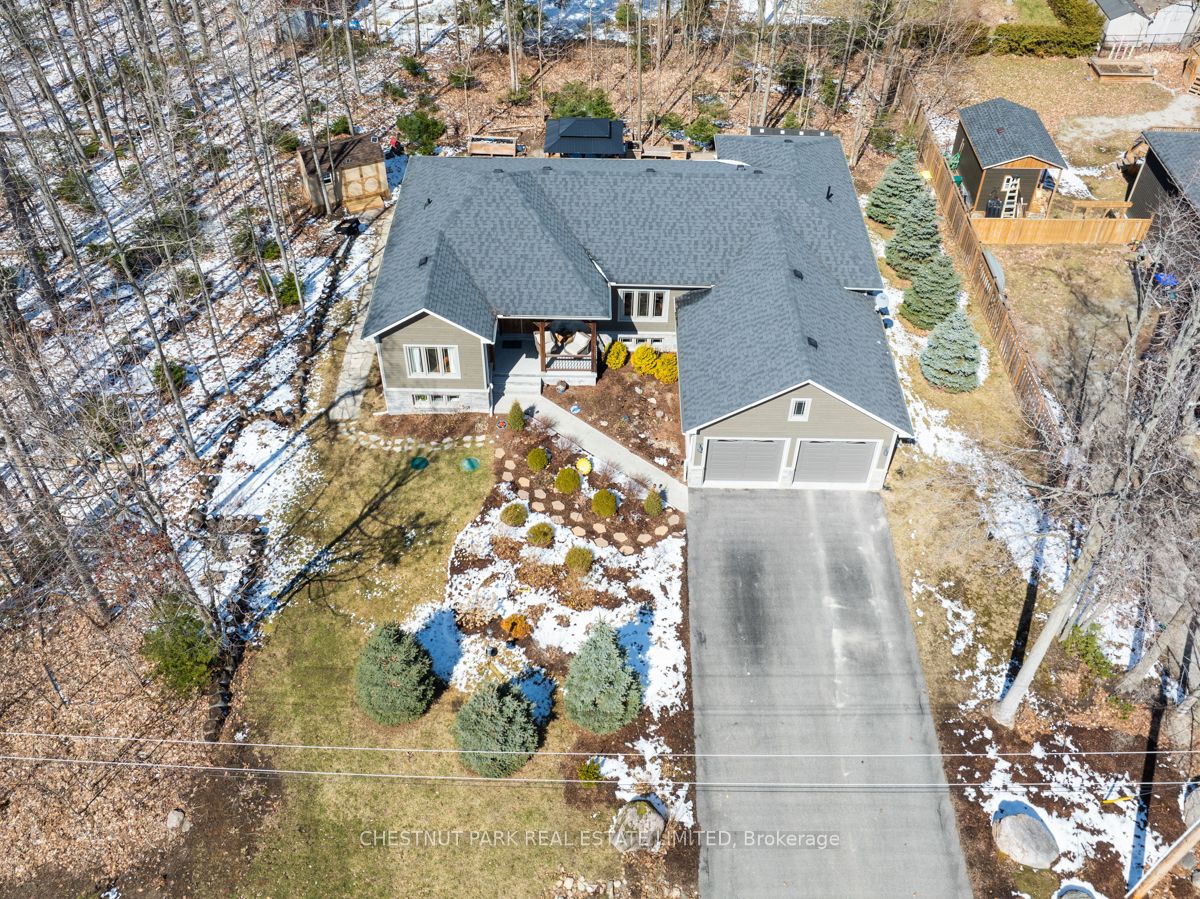 32 Pinecone Avenue