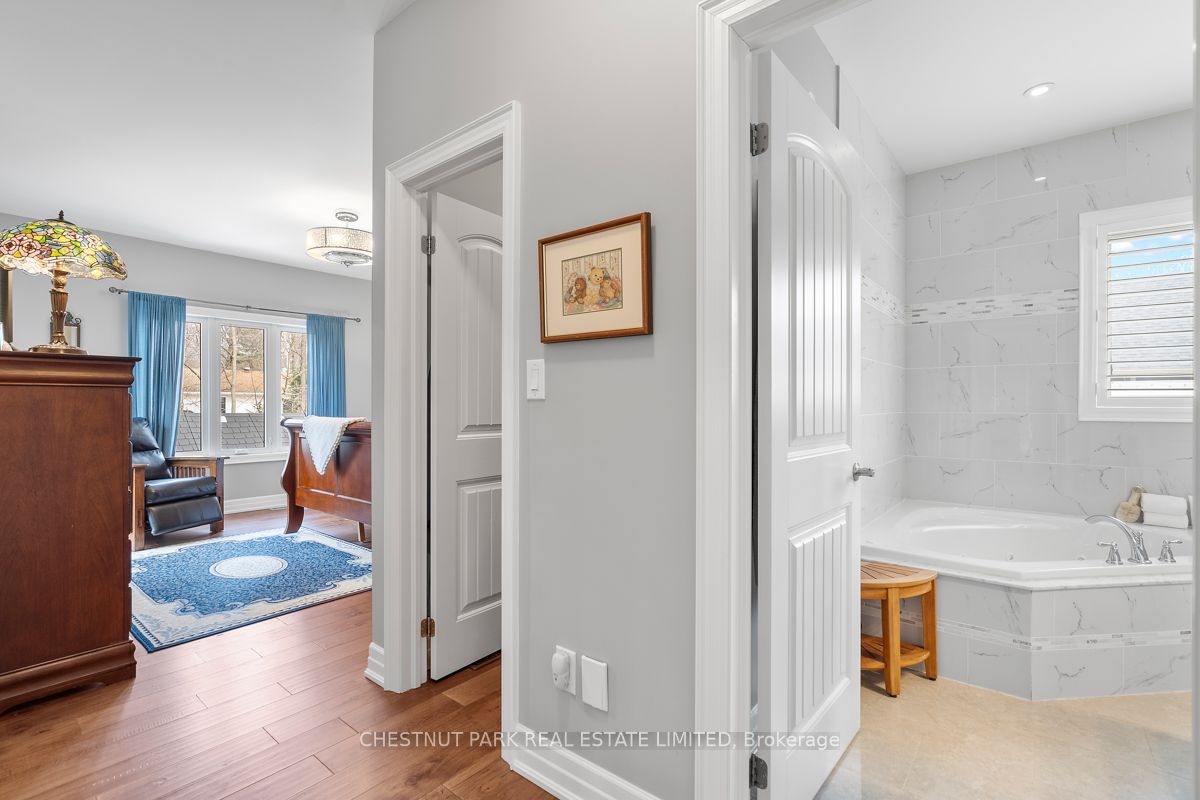 32 Pinecone Avenue