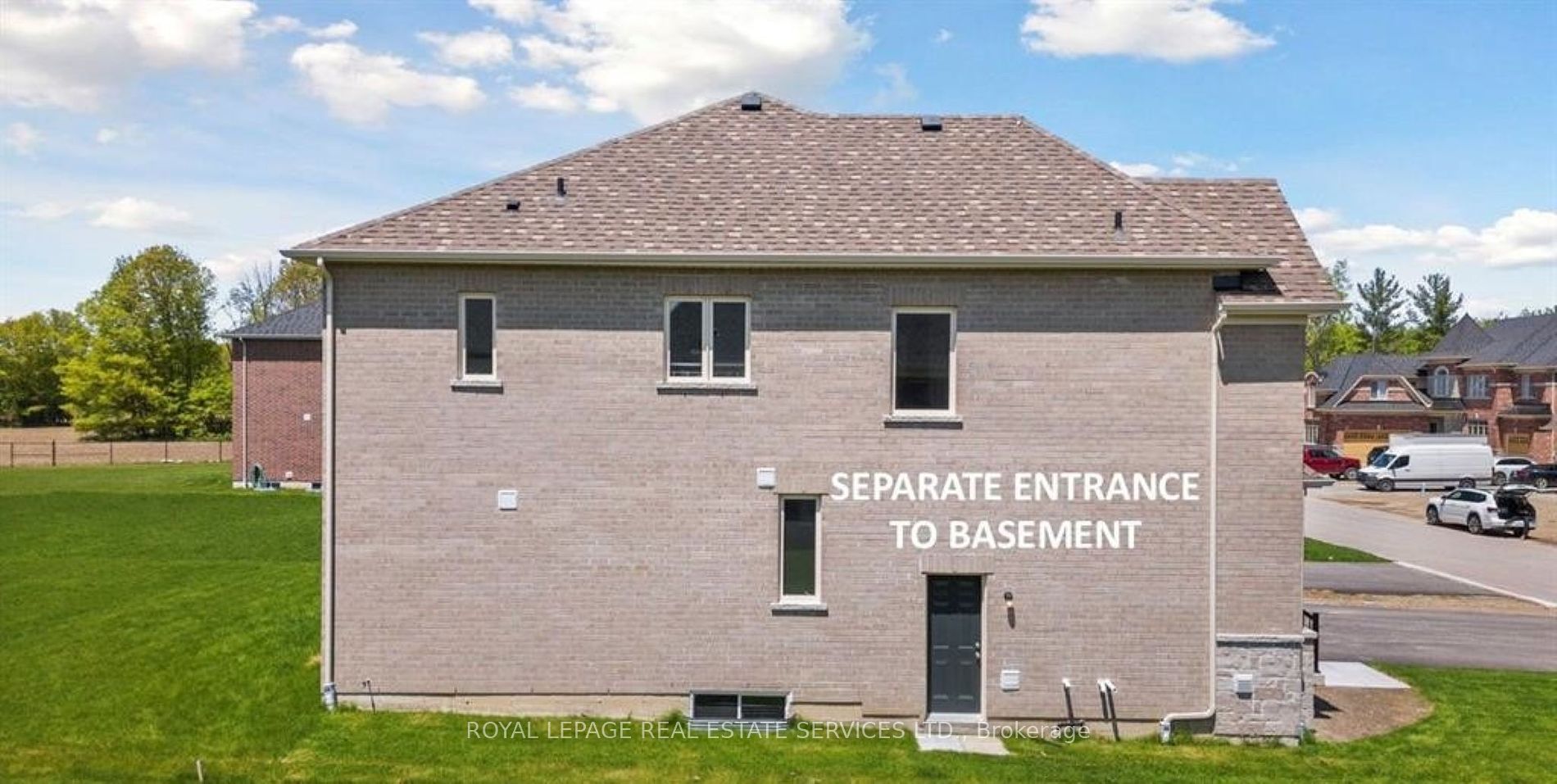 28 Thompson Way