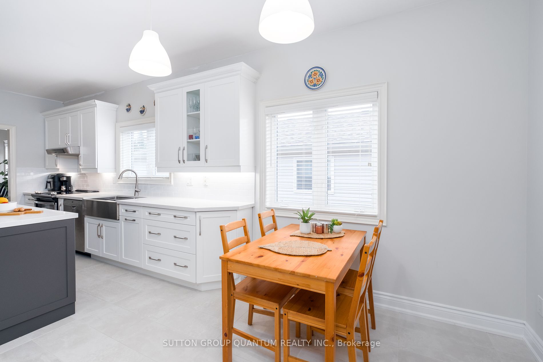 328 Robinson Road