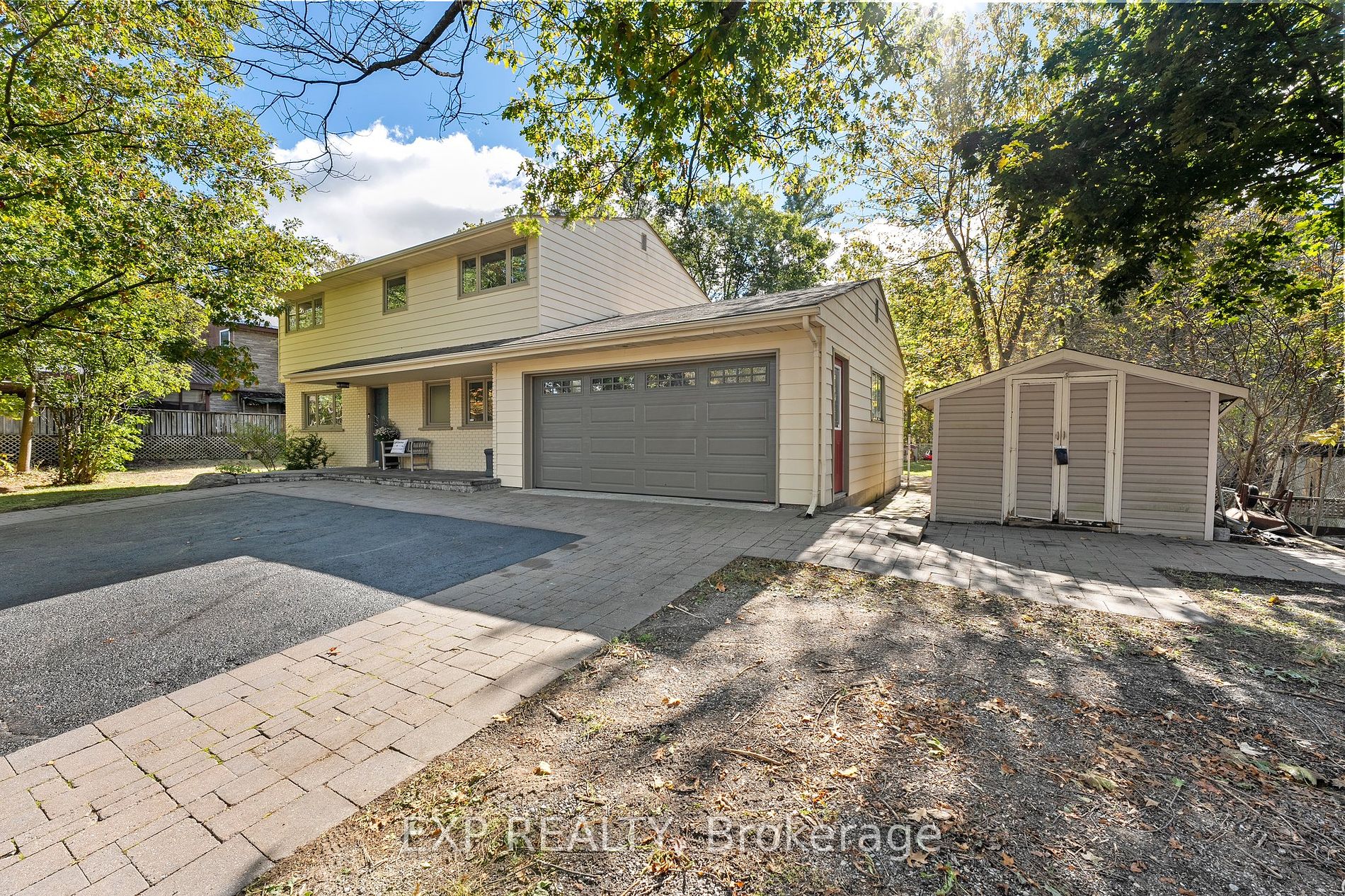 1215 Highway 26