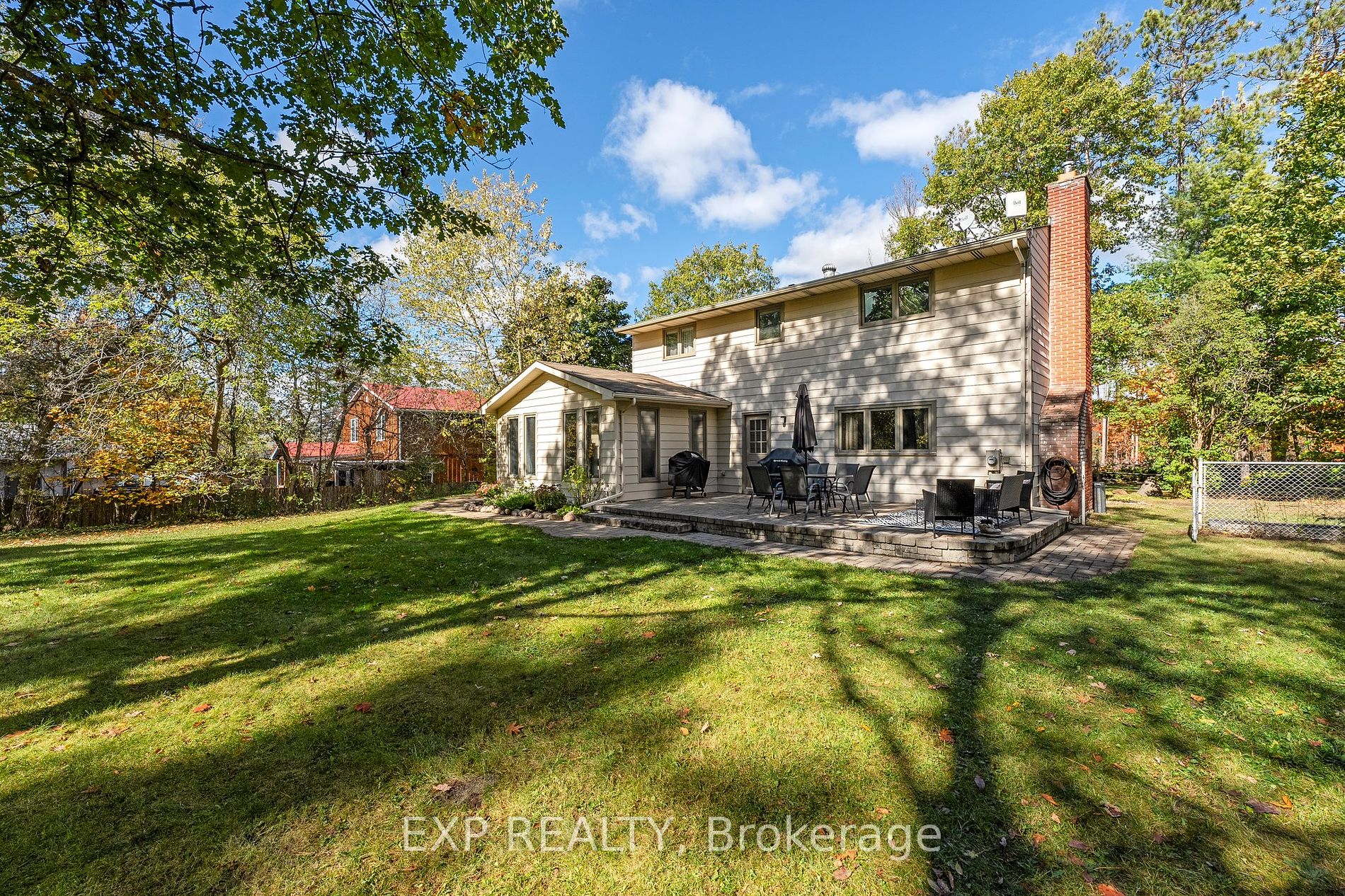 1215 Highway 26