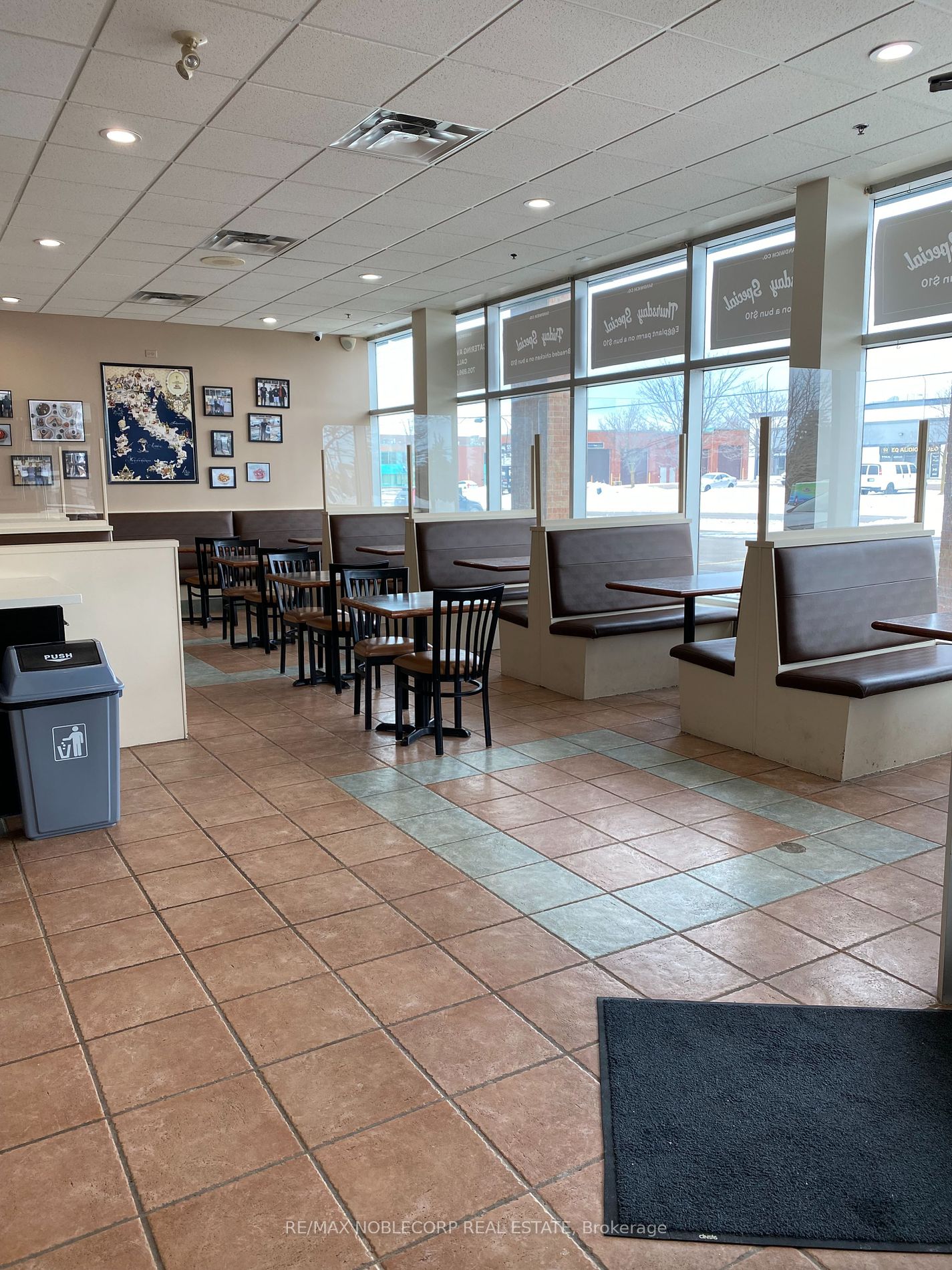 131 Saunders Rd, #1