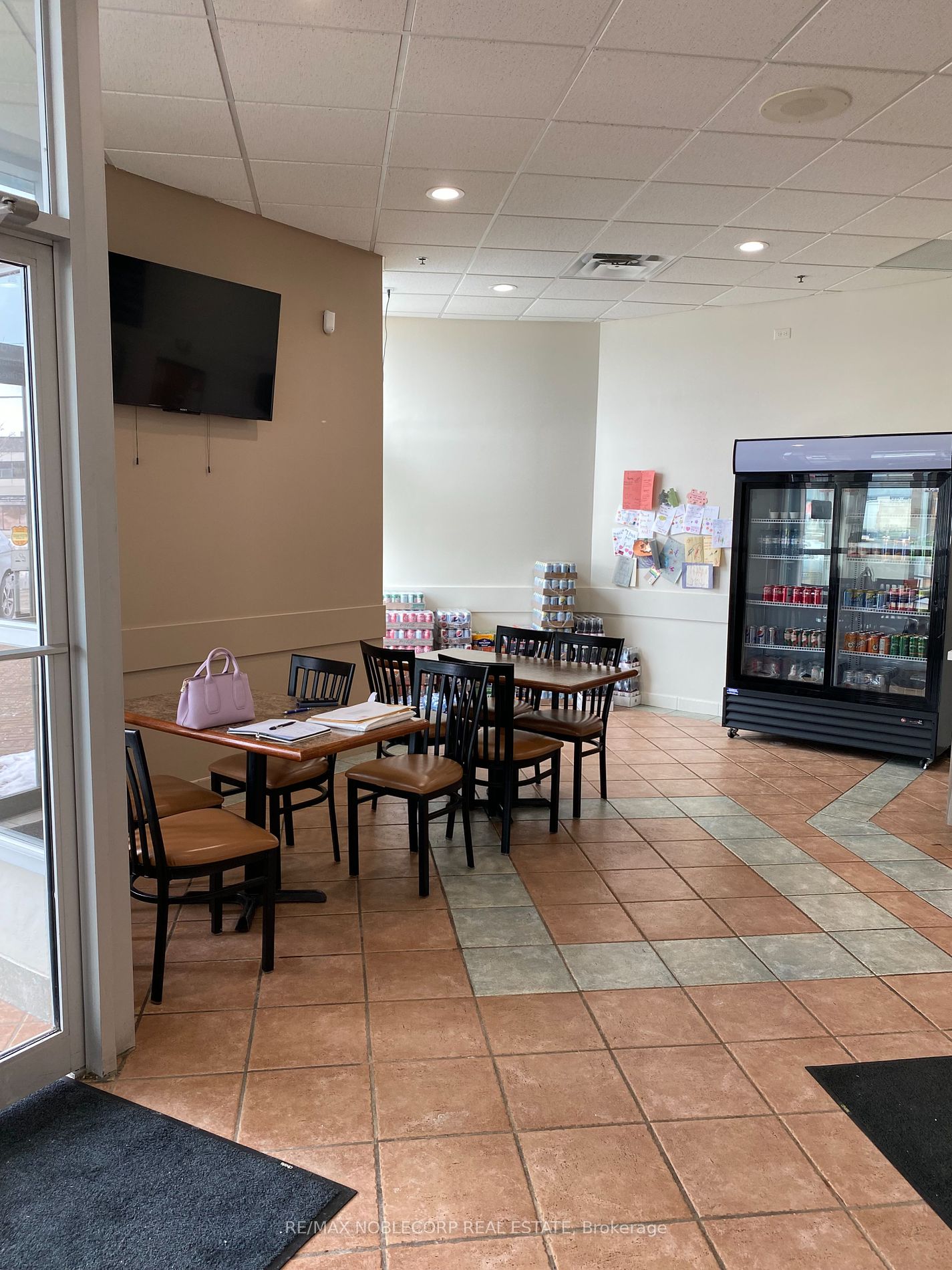 131 Saunders Rd, #1