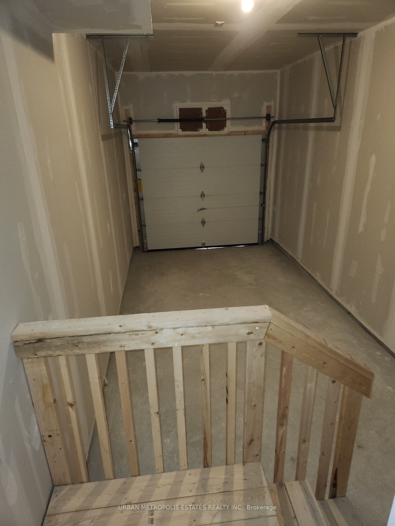 53 Pumpkin Corner Crescent, #Unit #4