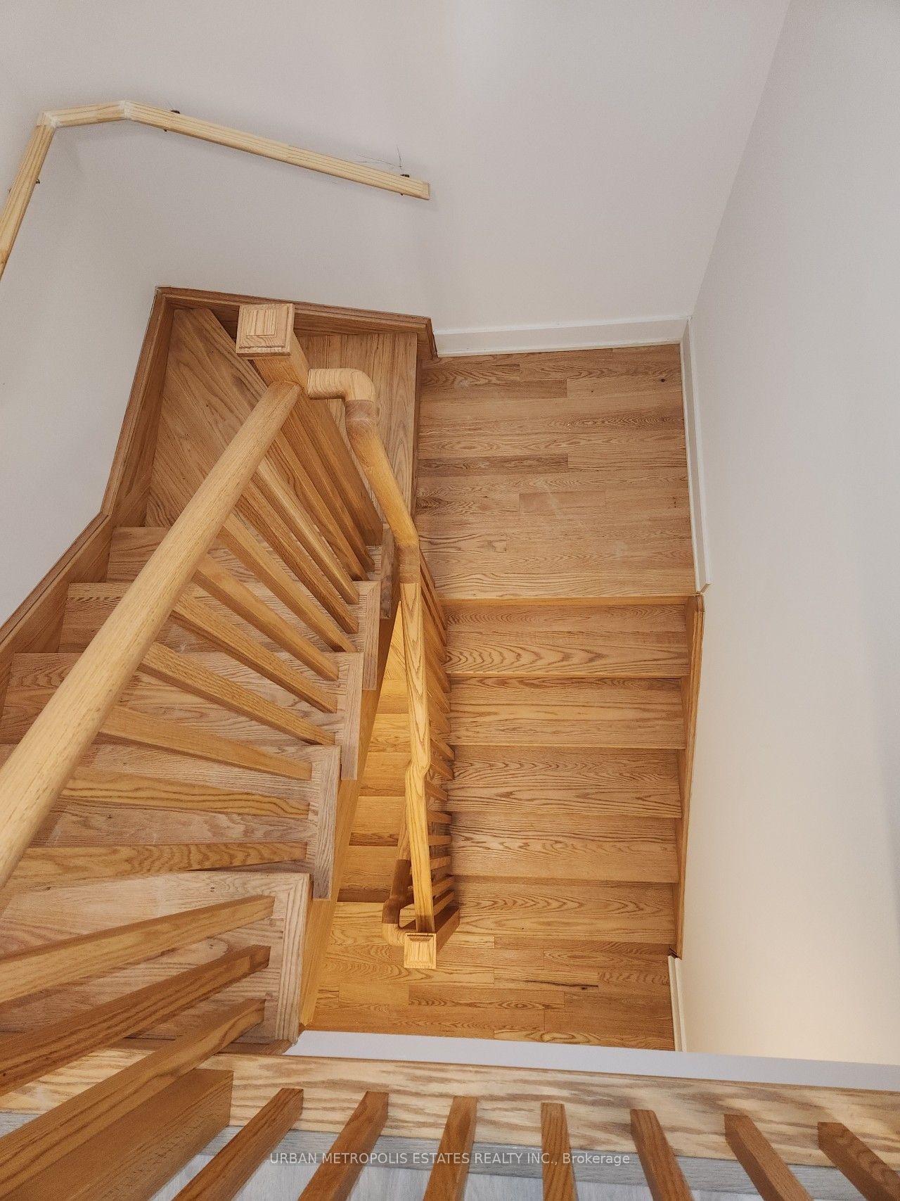 53 Pumpkin Corner Crescent, #Unit #4