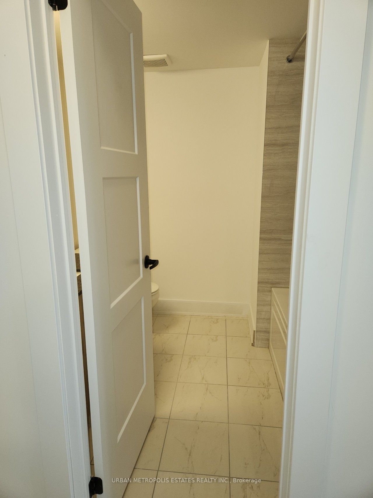 53 Pumpkin Corner Crescent, #Unit #4