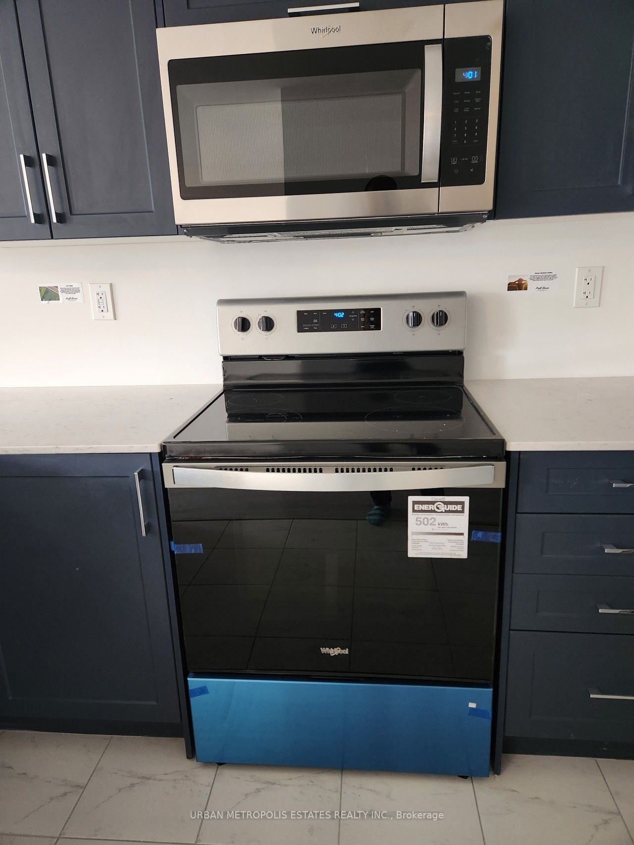 53 Pumpkin Corner Crescent, #Unit #4