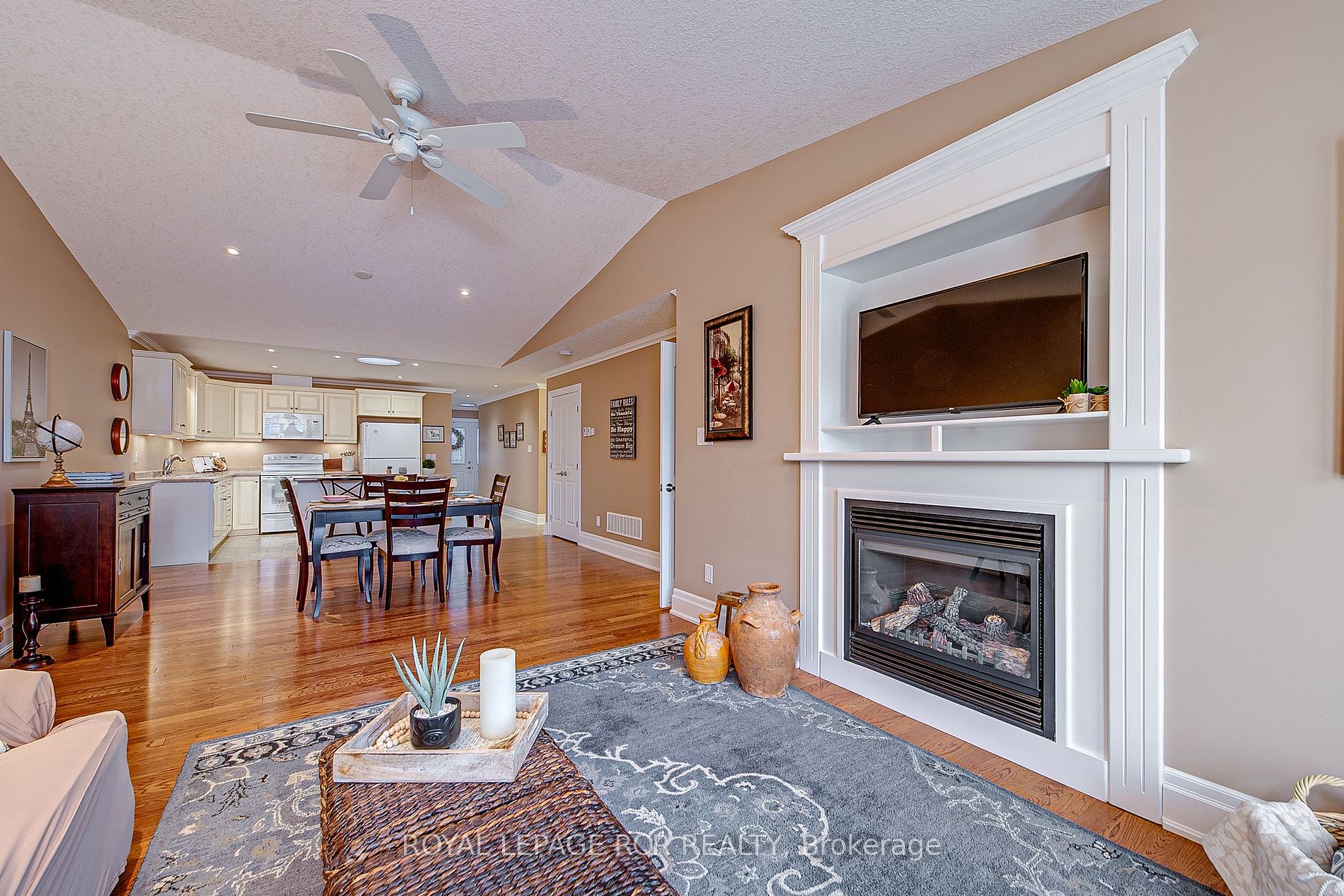 82 Greenway Drive