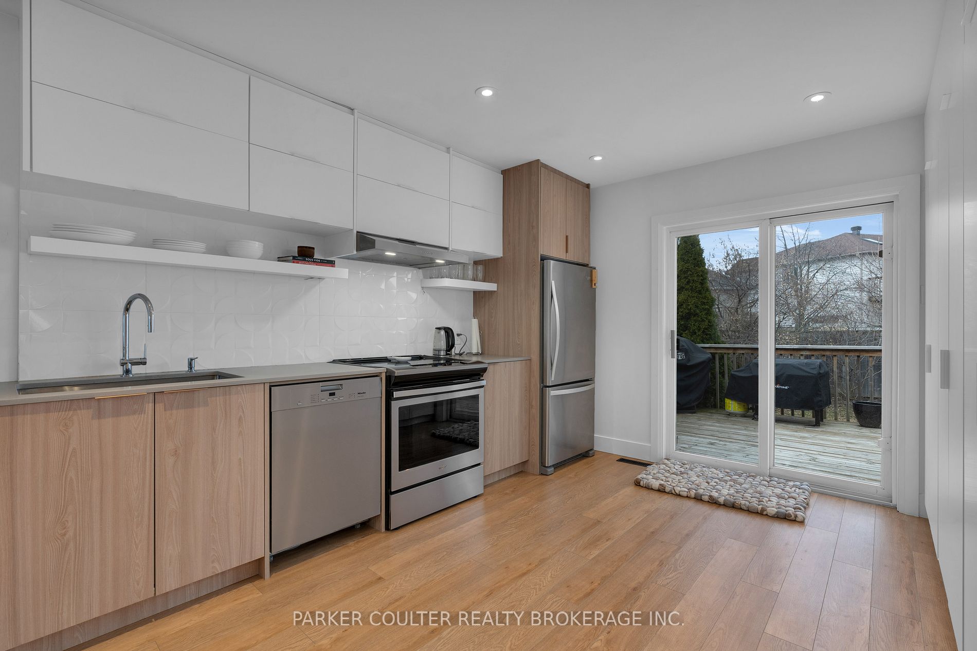 90 Larkin Drive