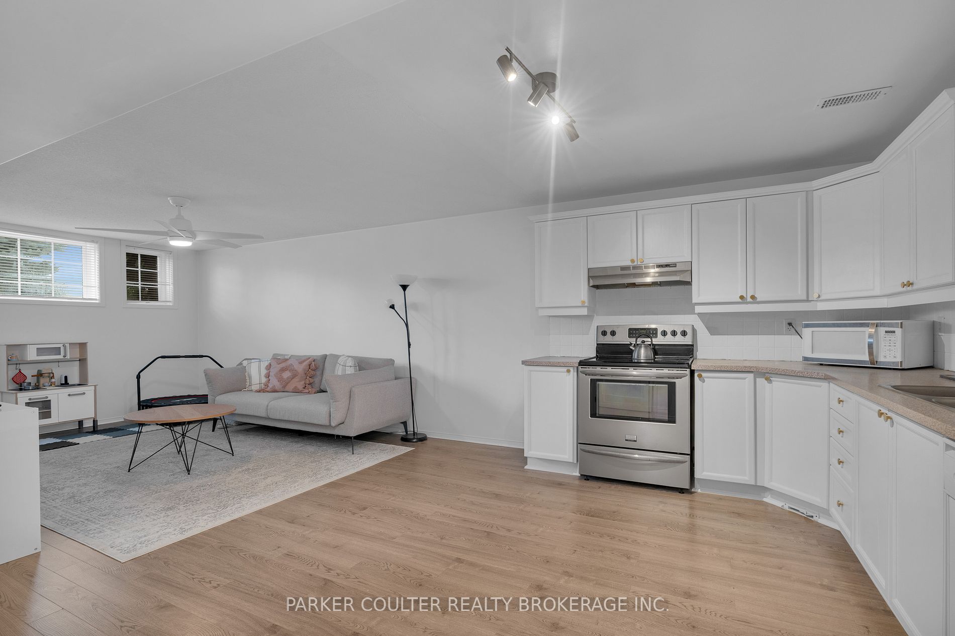90 Larkin Drive