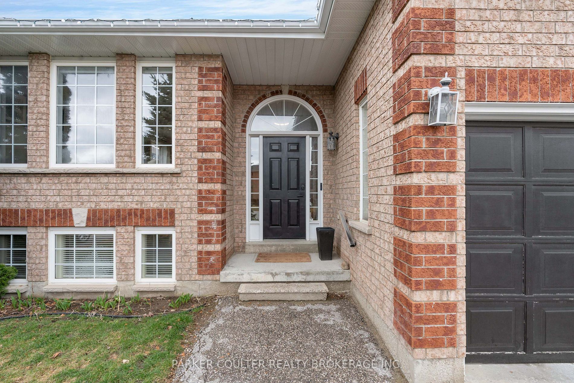 90 Larkin Drive