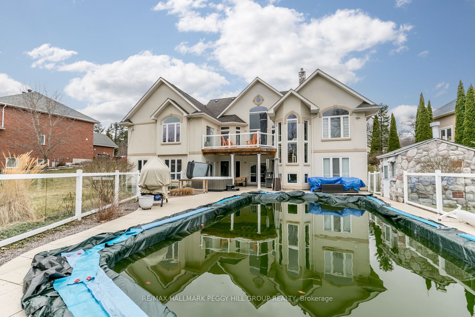 16 Bridle Trail