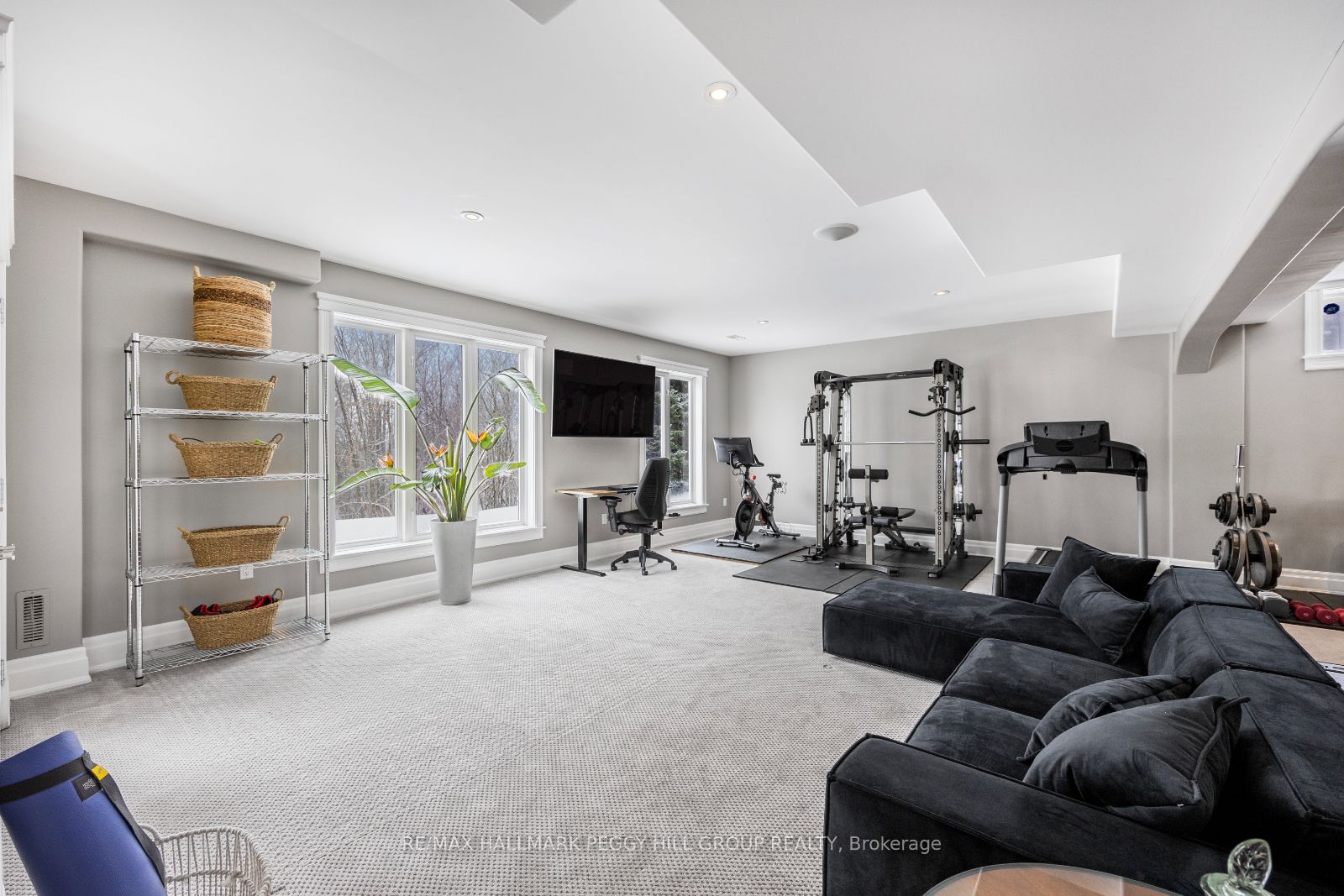 16 Bridle Trail