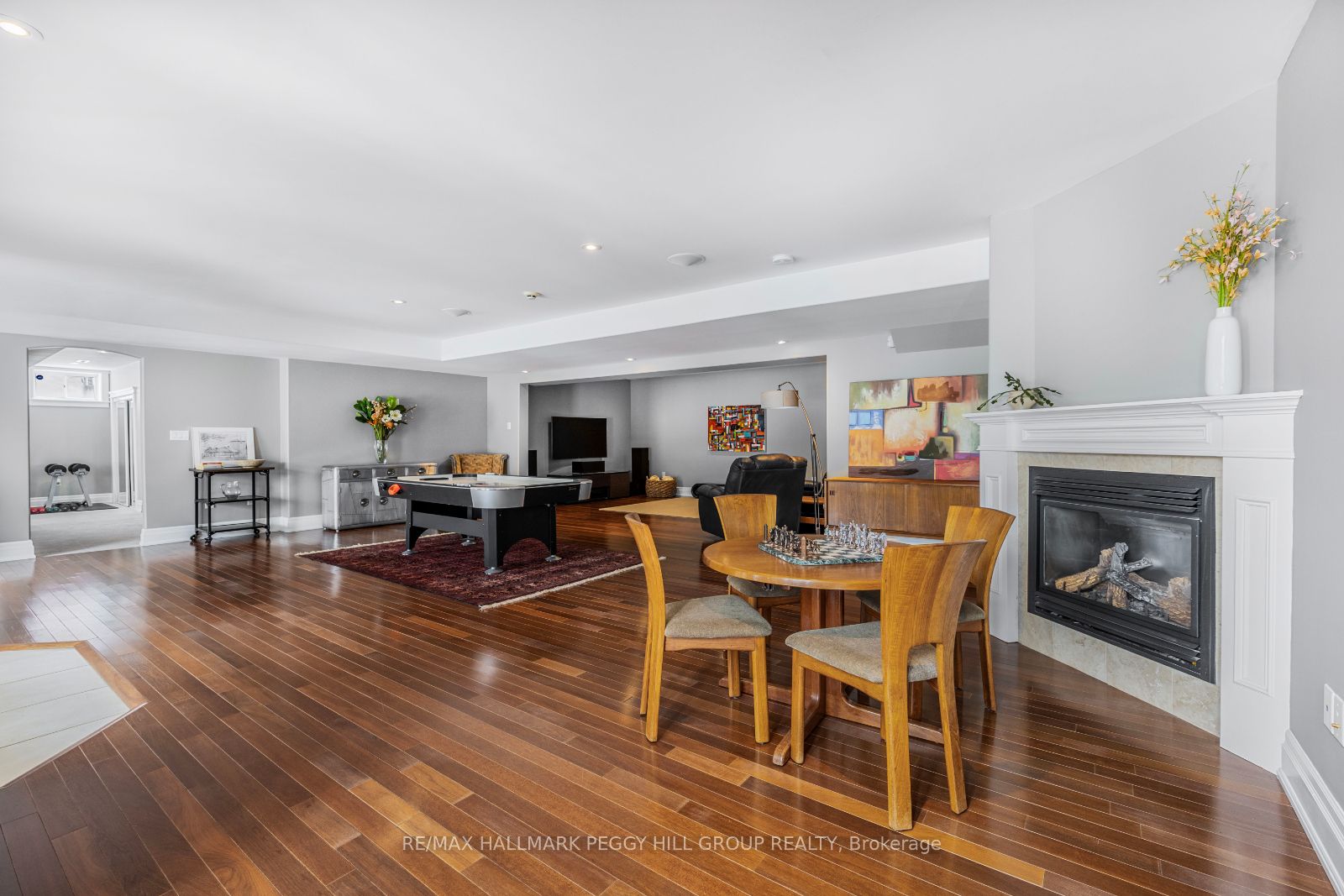 16 Bridle Trail