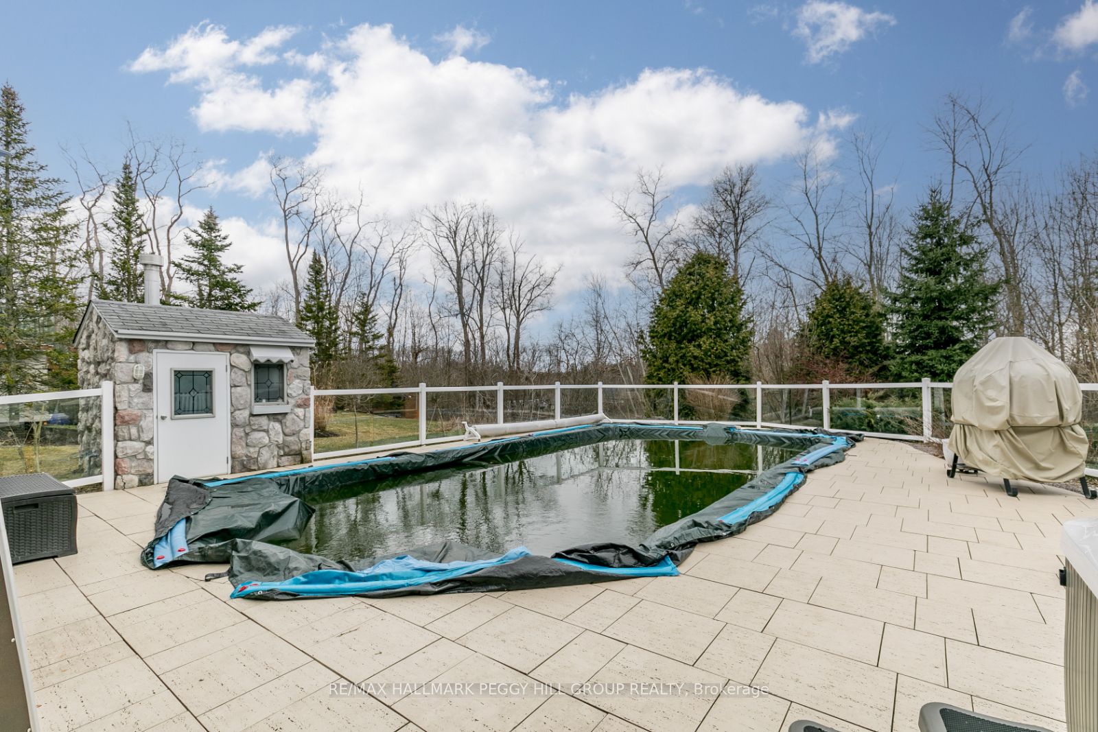 16 Bridle Trail