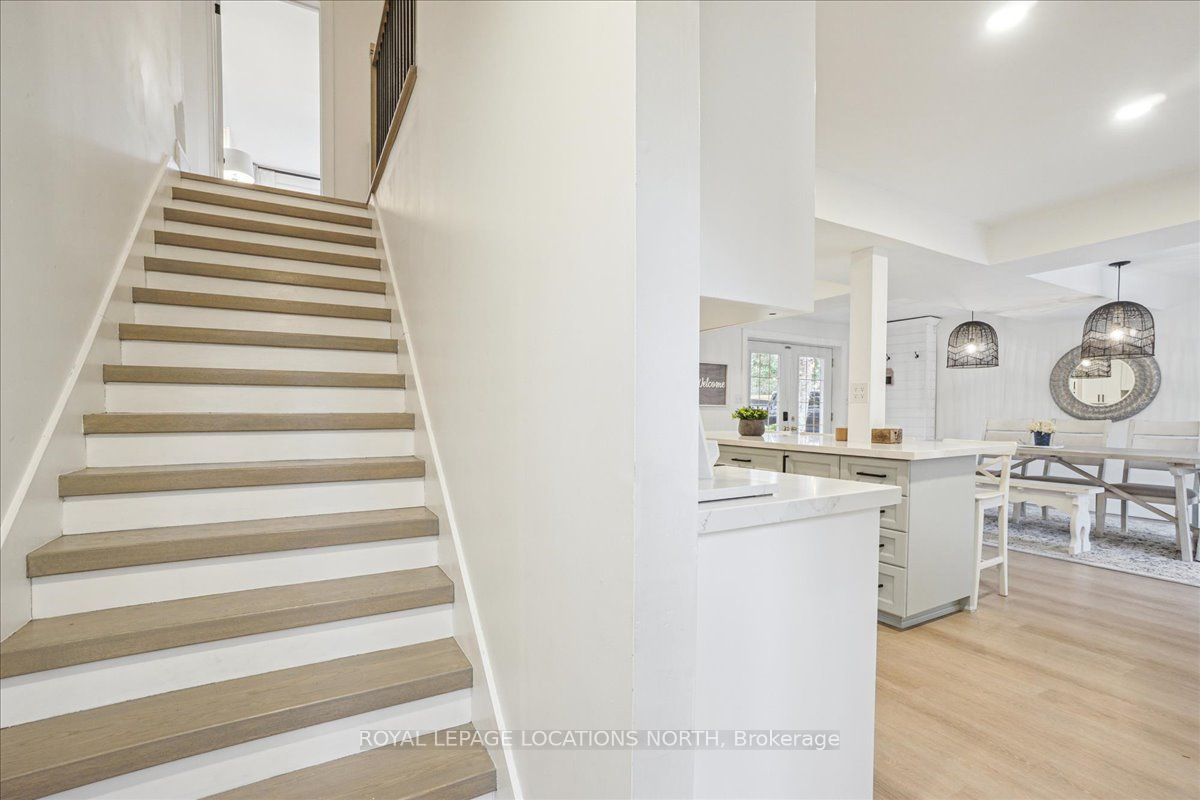 64 48th Street N