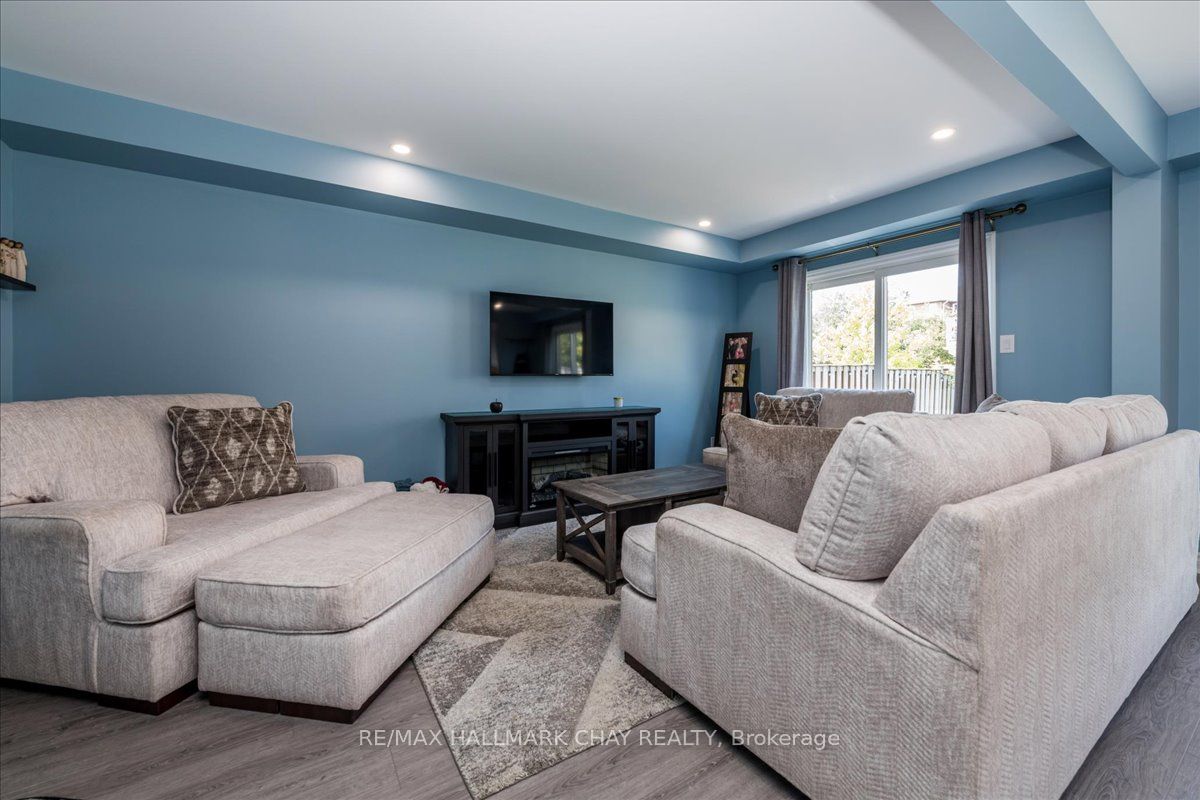 54 O'SHAUGHNESSY Crescent