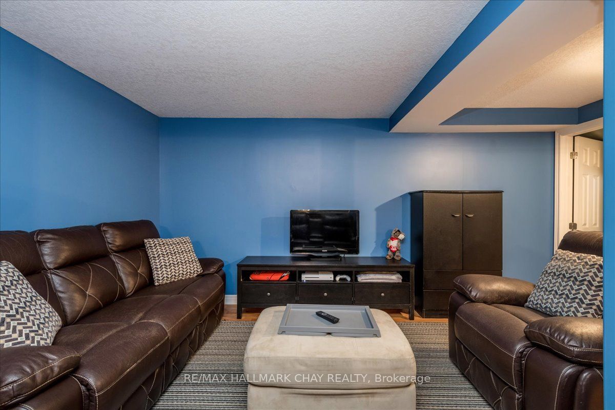 54 O'SHAUGHNESSY Crescent