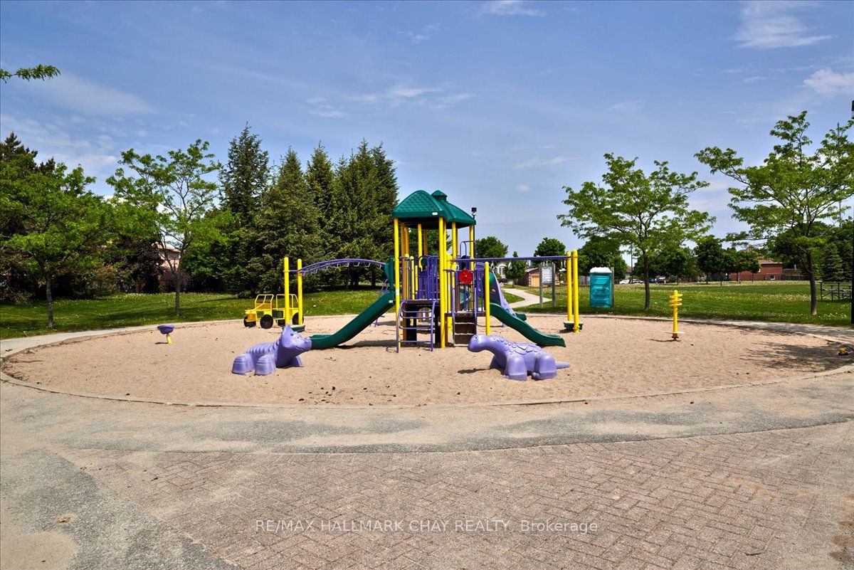 54 O'SHAUGHNESSY Crescent