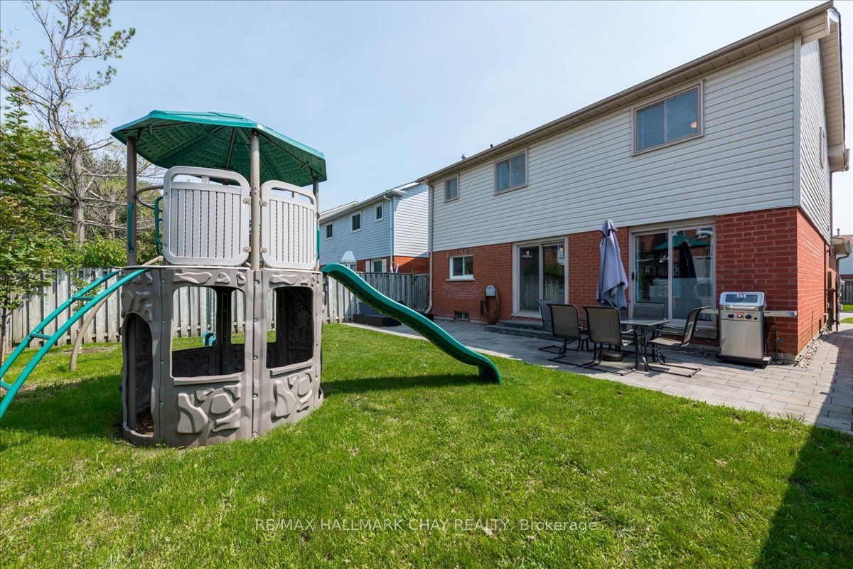 54 O'SHAUGHNESSY Crescent
