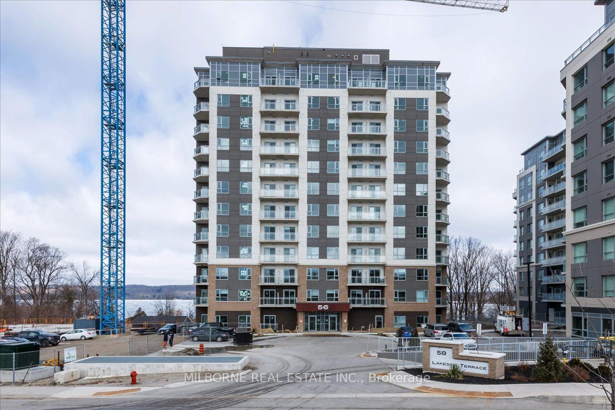 56 Lakeside Terr, #609