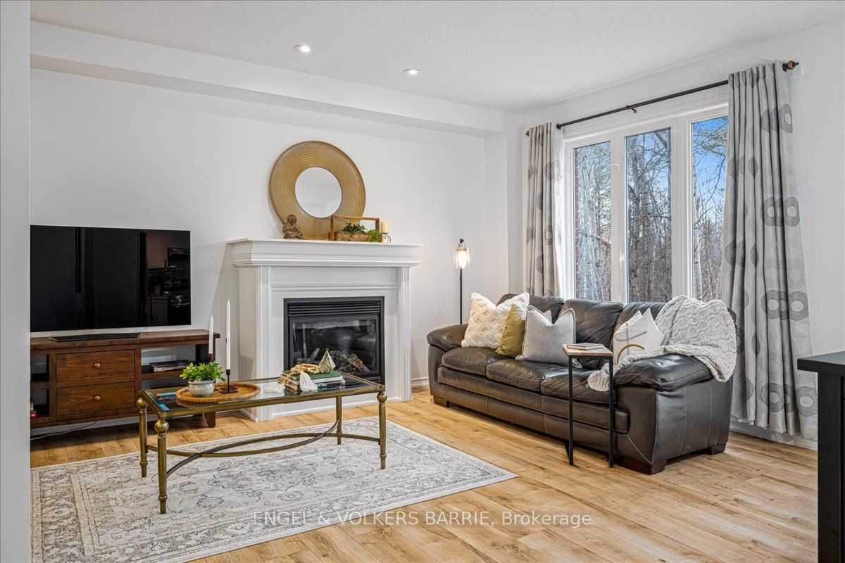95 Nicholson Drive
