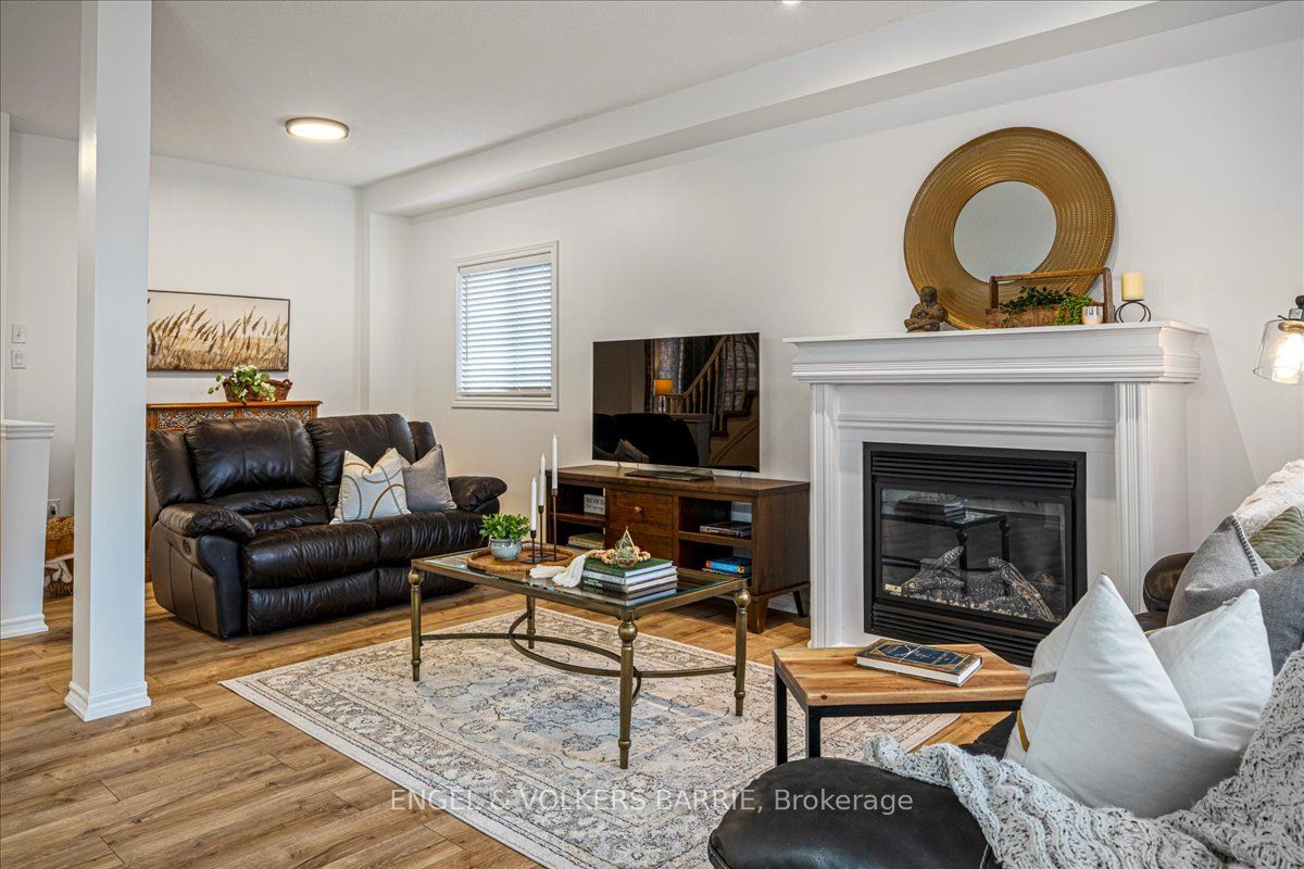 95 Nicholson Drive