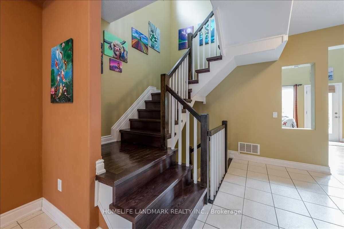 5 Invermara Court, #33