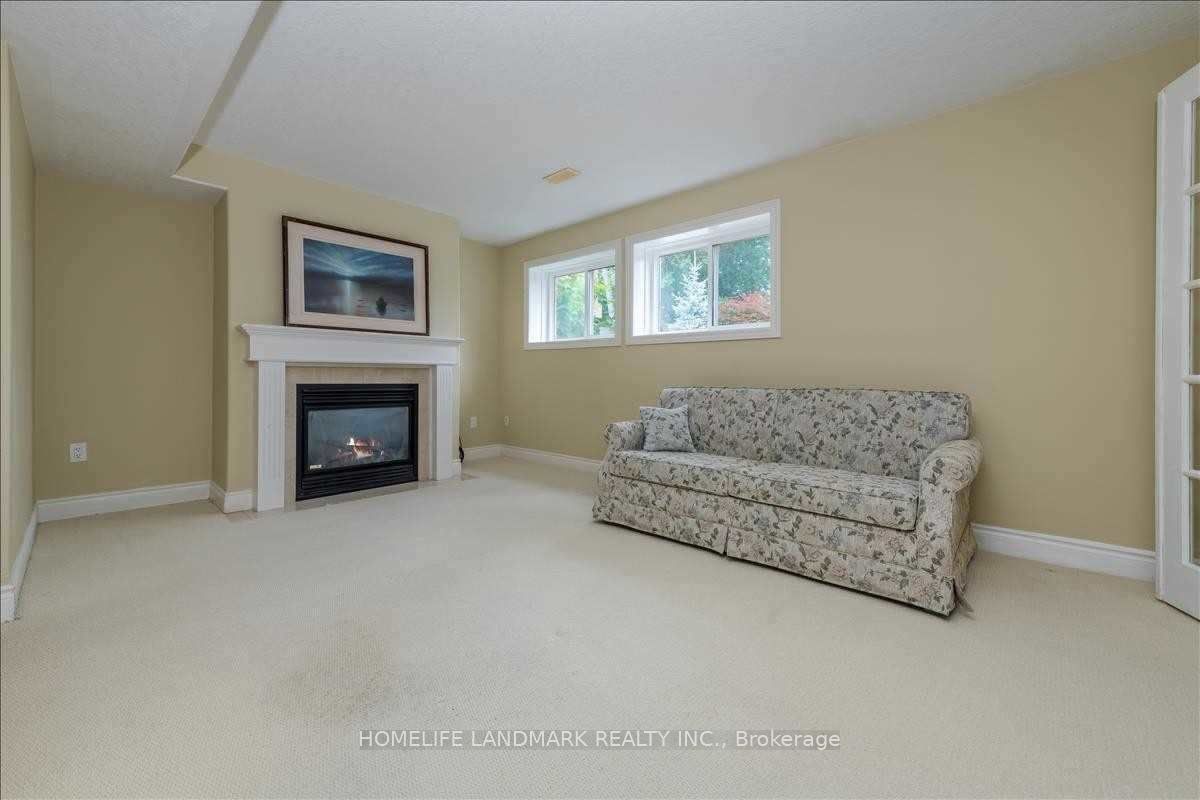 5 Invermara Court, #33