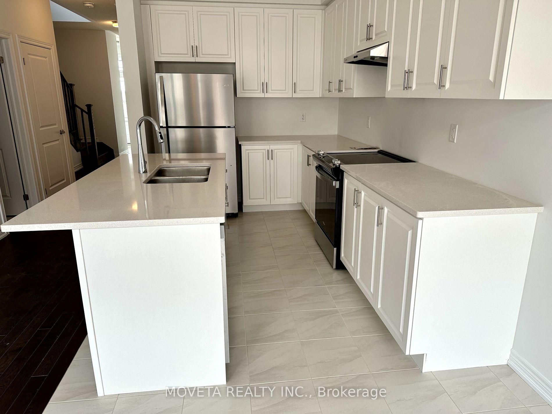 73 Milady Crescent