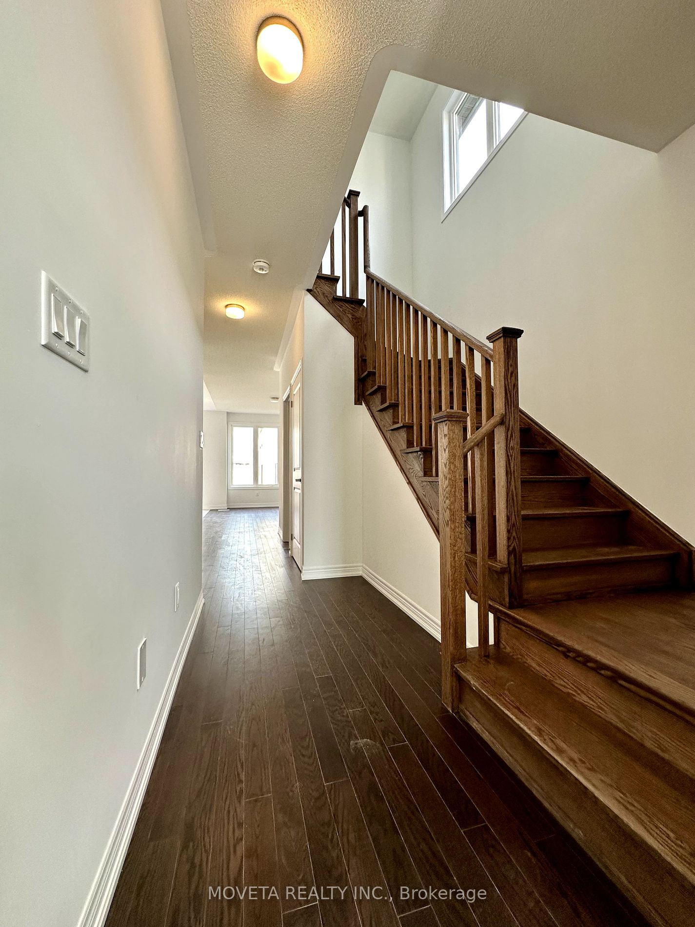 73 Milady Crescent
