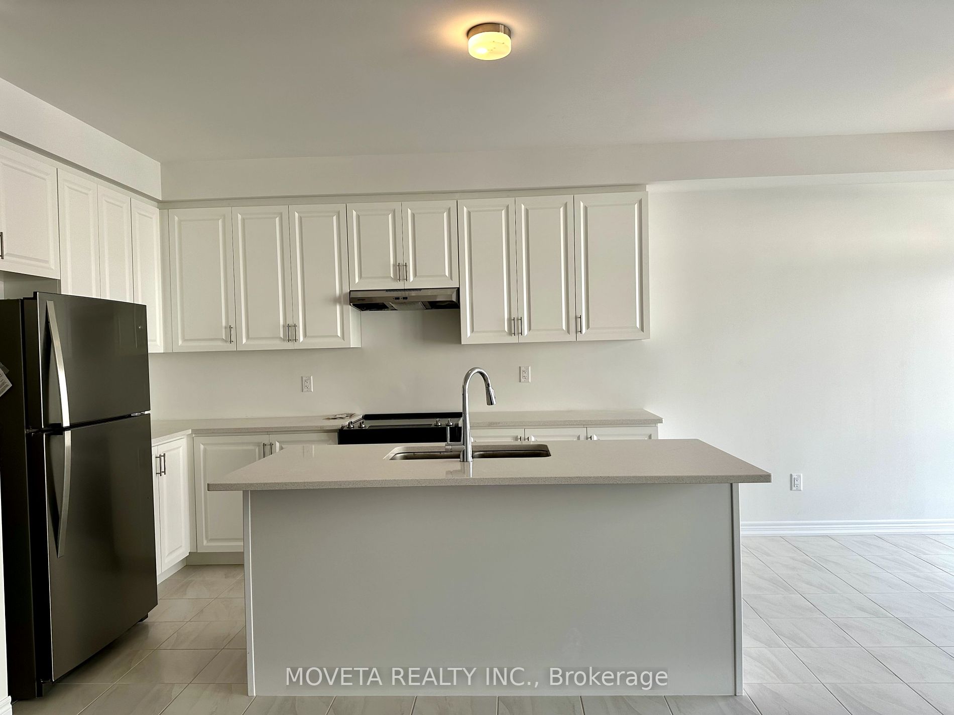 73 Milady Crescent