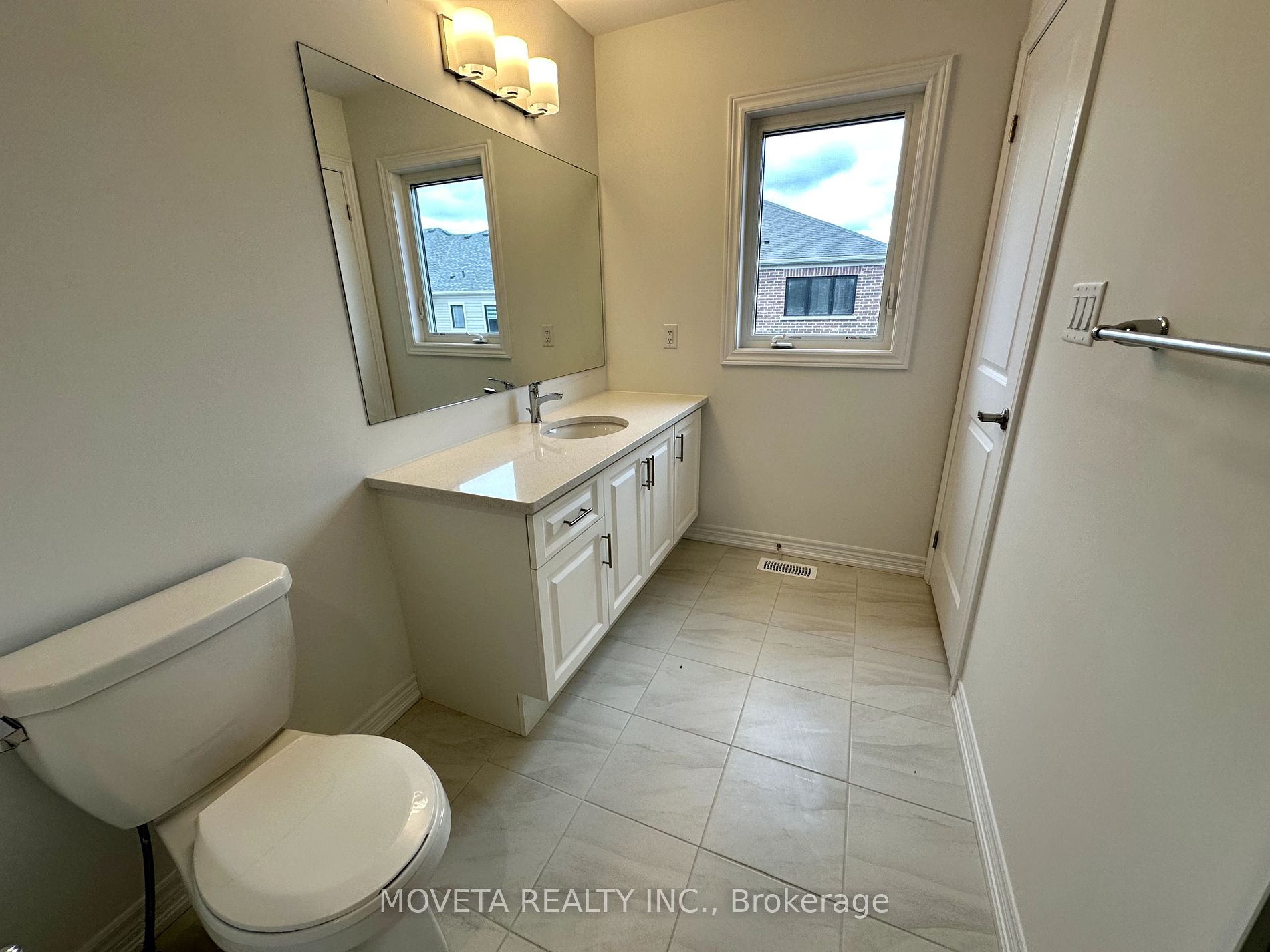 73 Milady Crescent