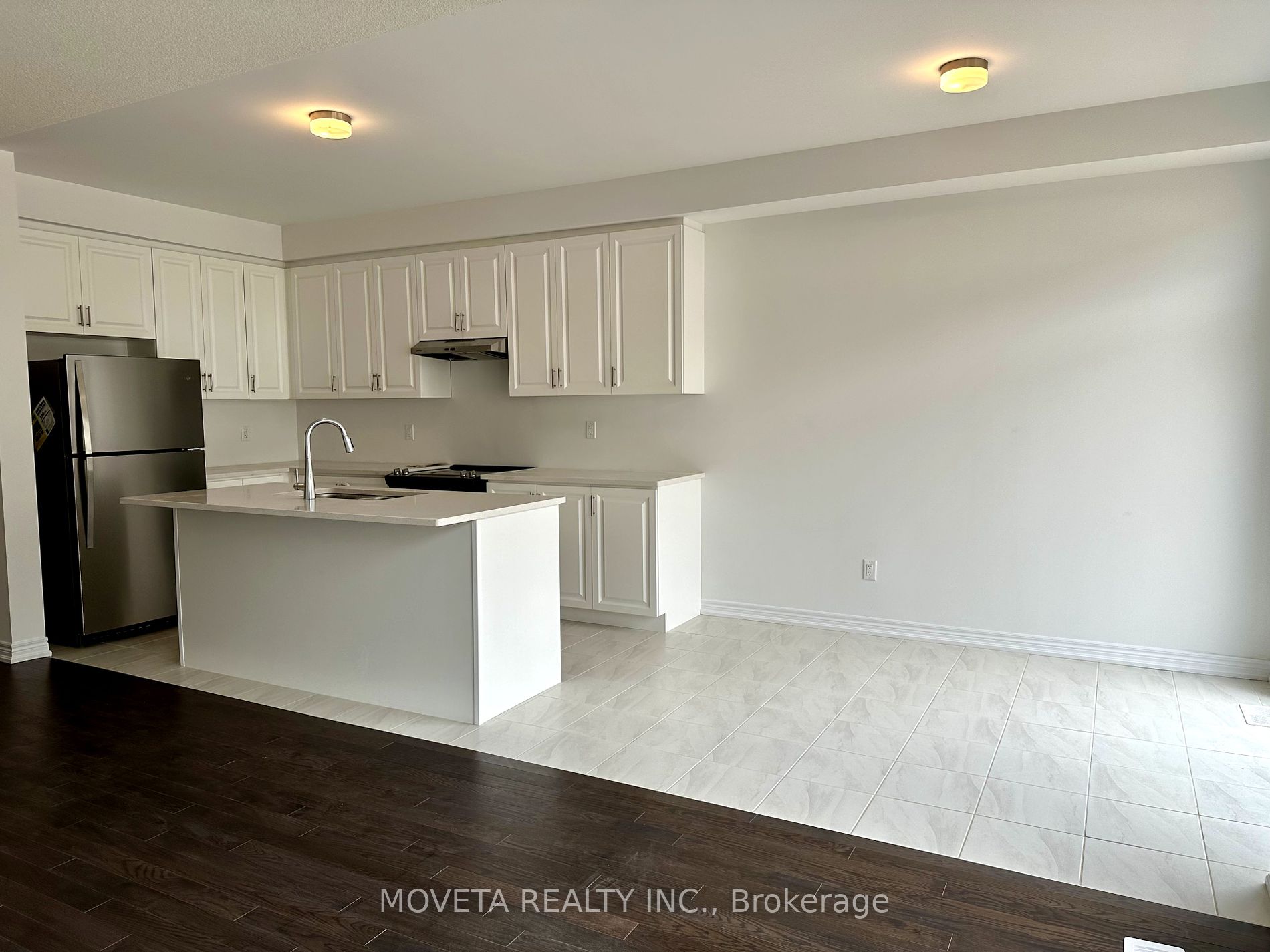 73 Milady Crescent