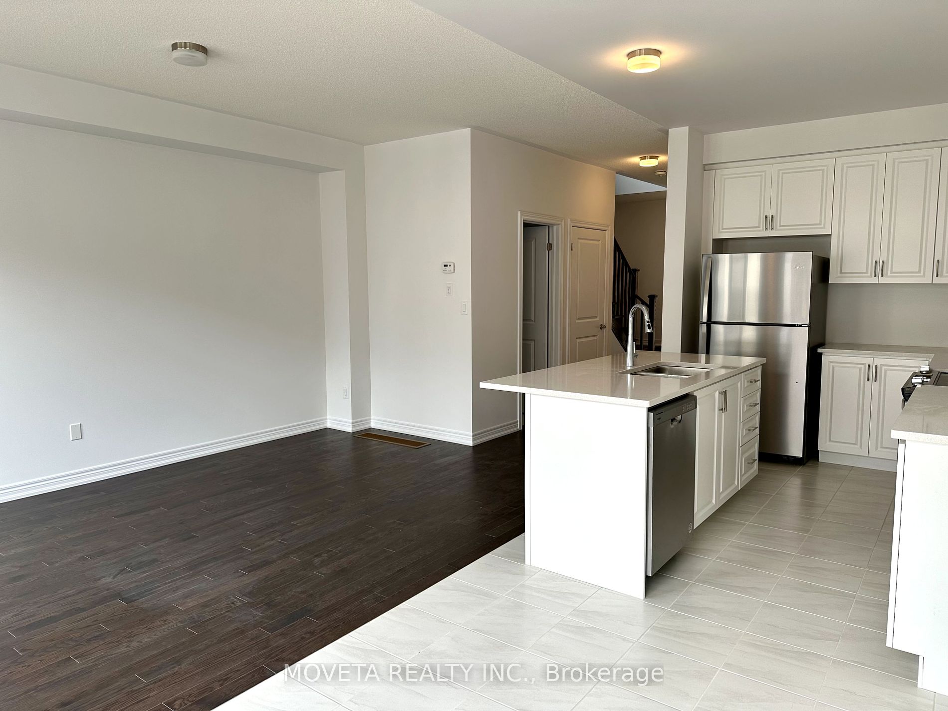 73 Milady Crescent