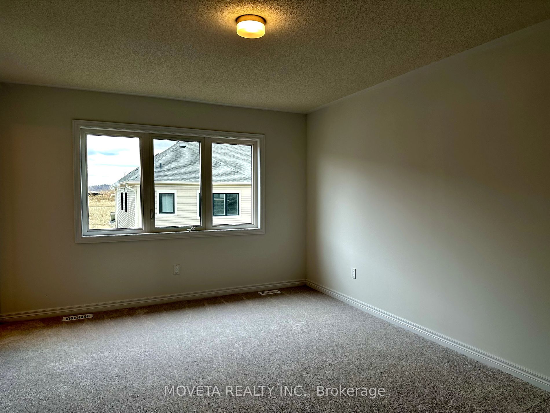 73 Milady Crescent