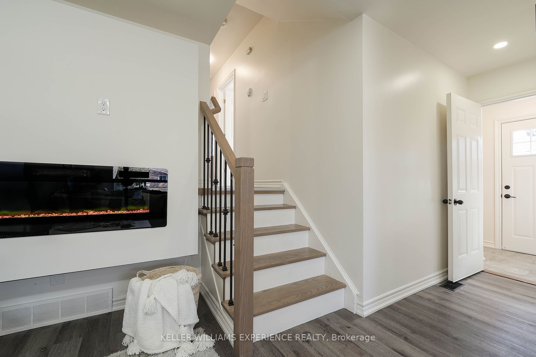31 Heath St