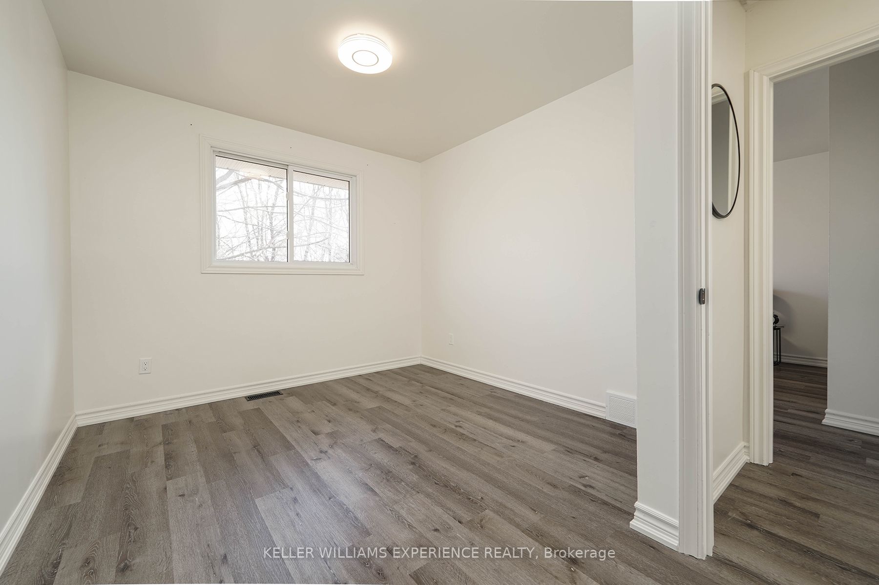 31 Heath St