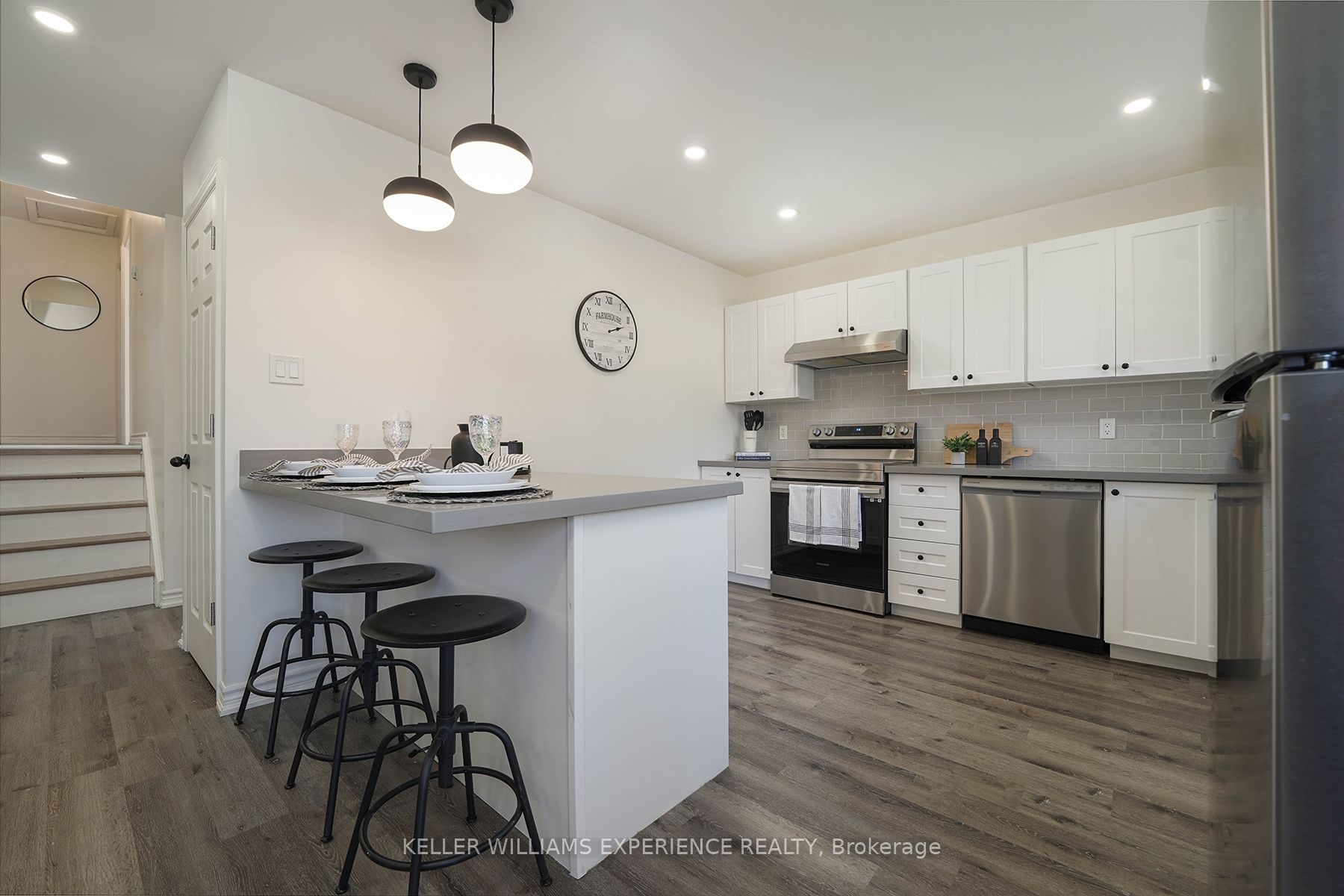 31 Heath St