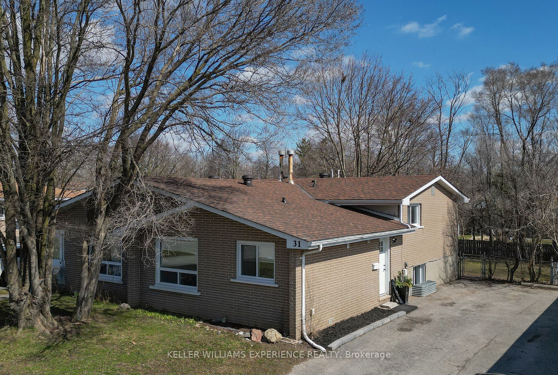 31 Heath St
