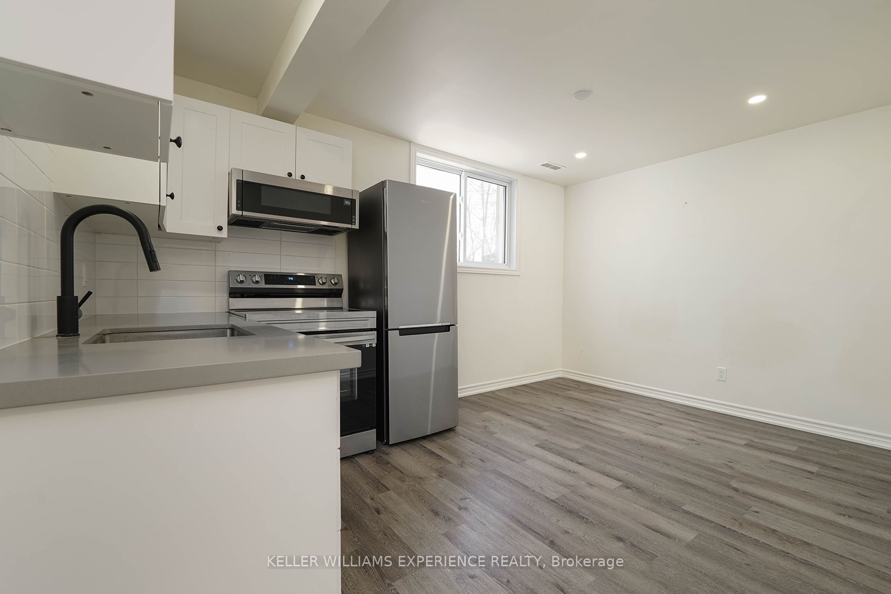 31 Heath St