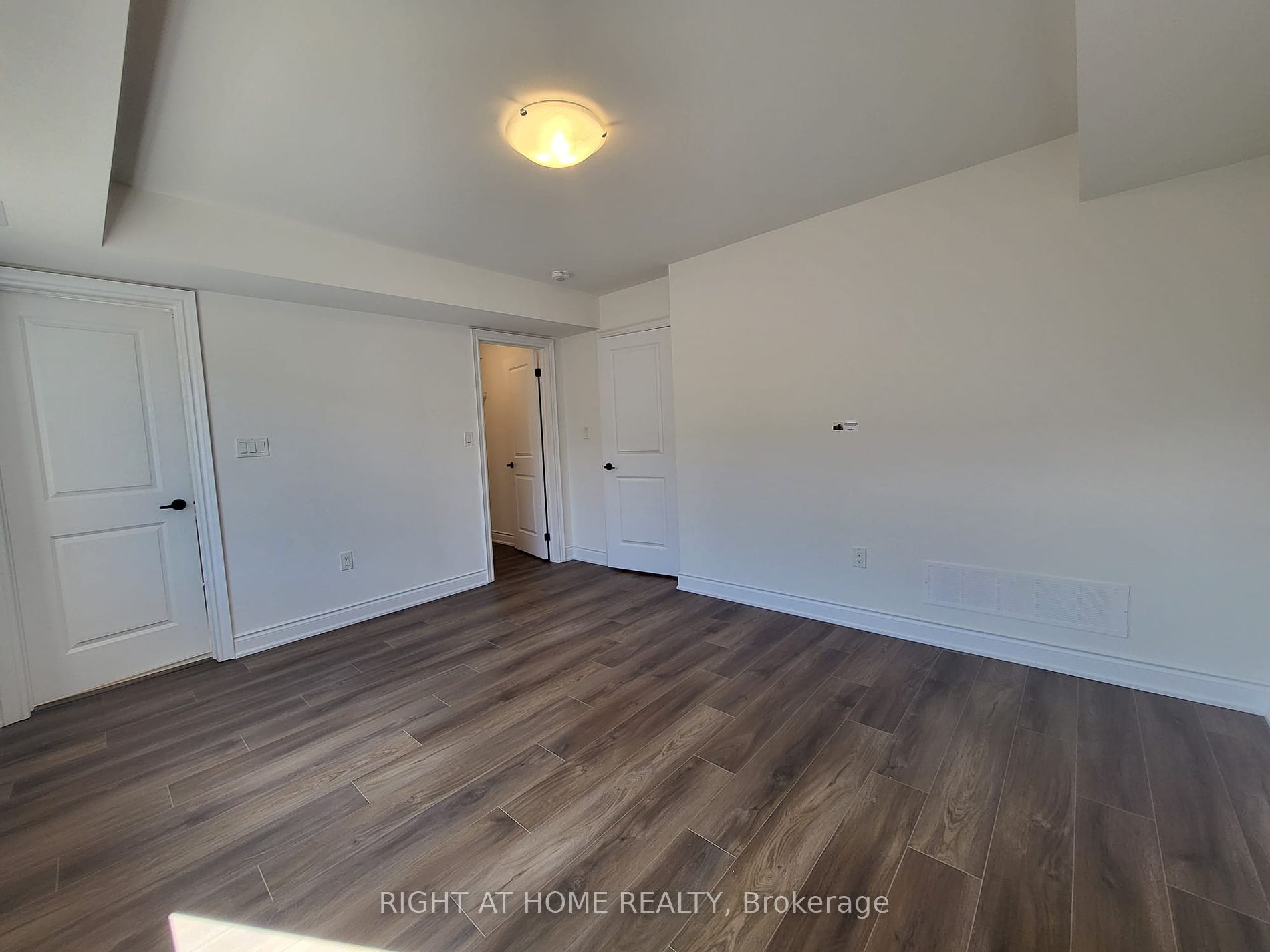 11 Tobias Lane, #3