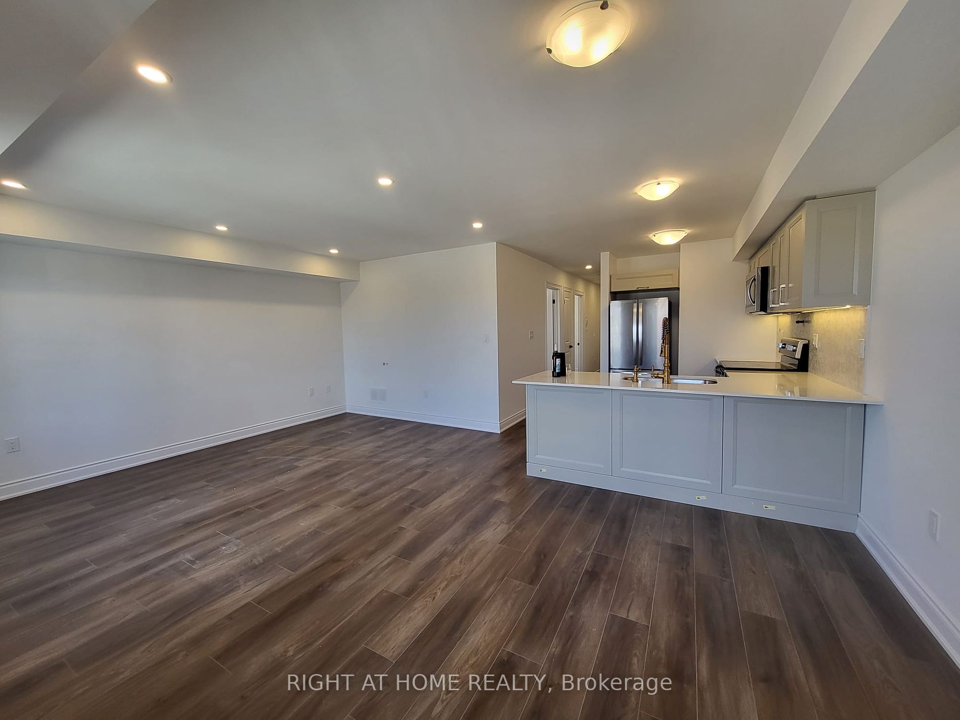 11 Tobias Lane, #3