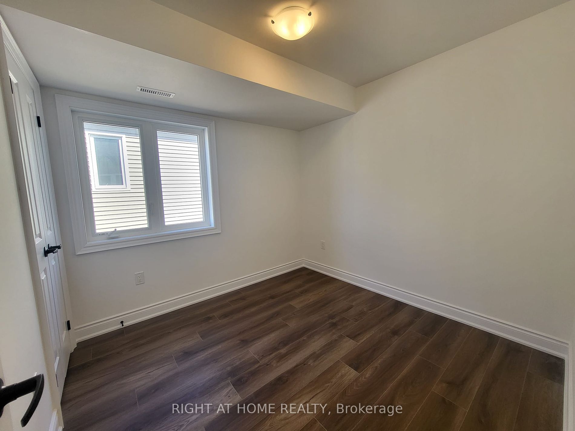 11 Tobias Lane, #3