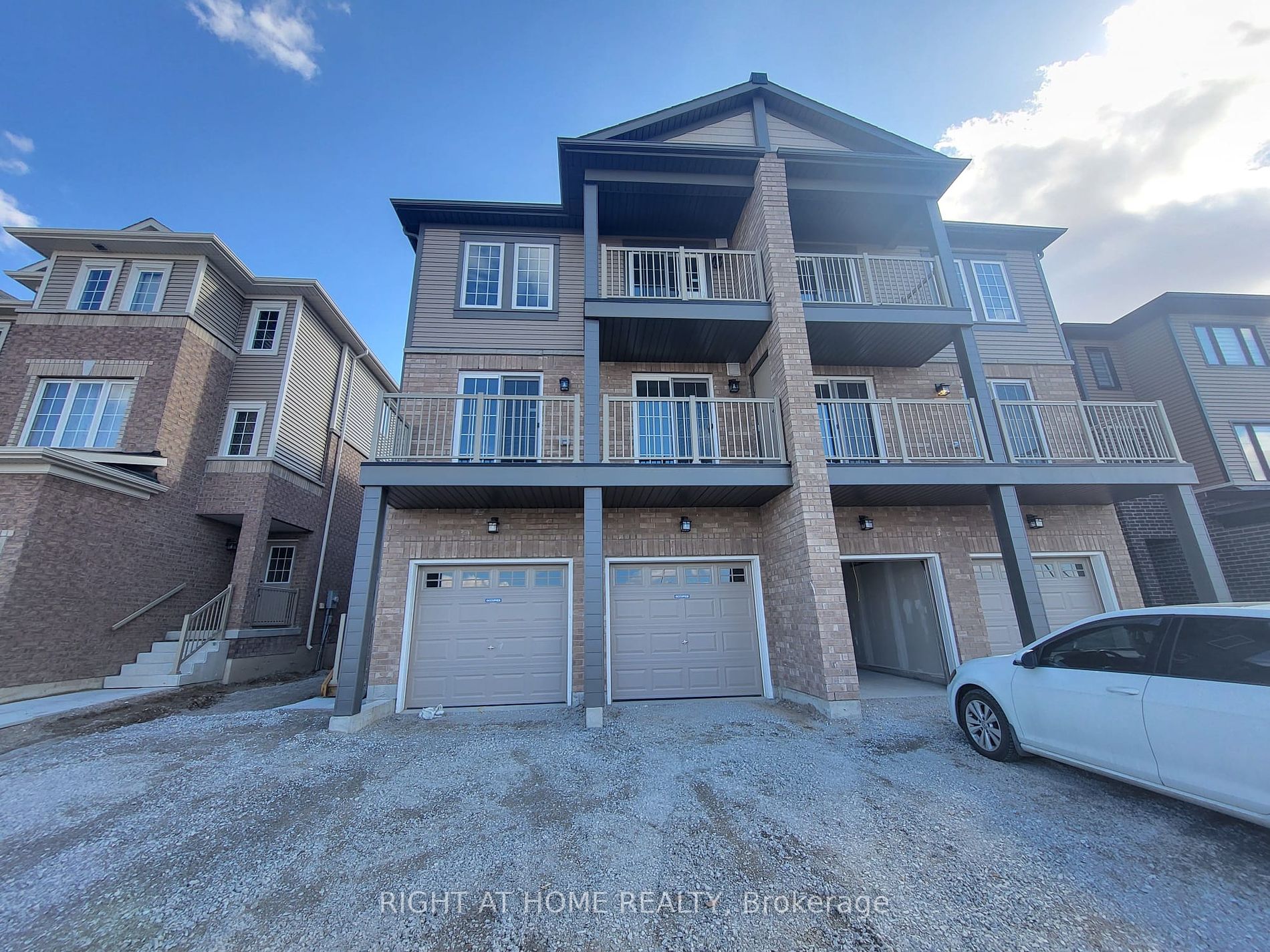 11 Tobias Lane, #3