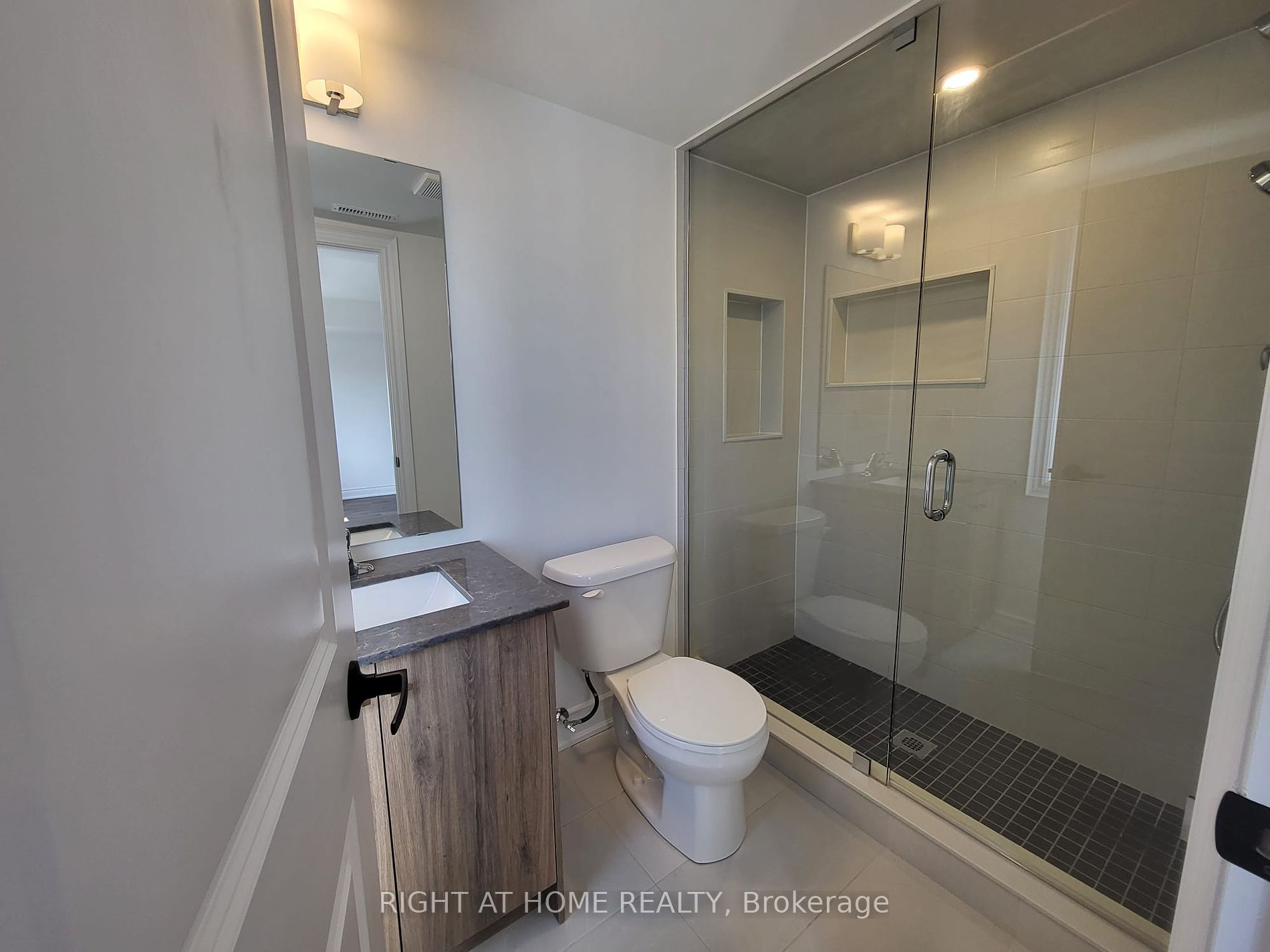 11 Tobias Lane, #3