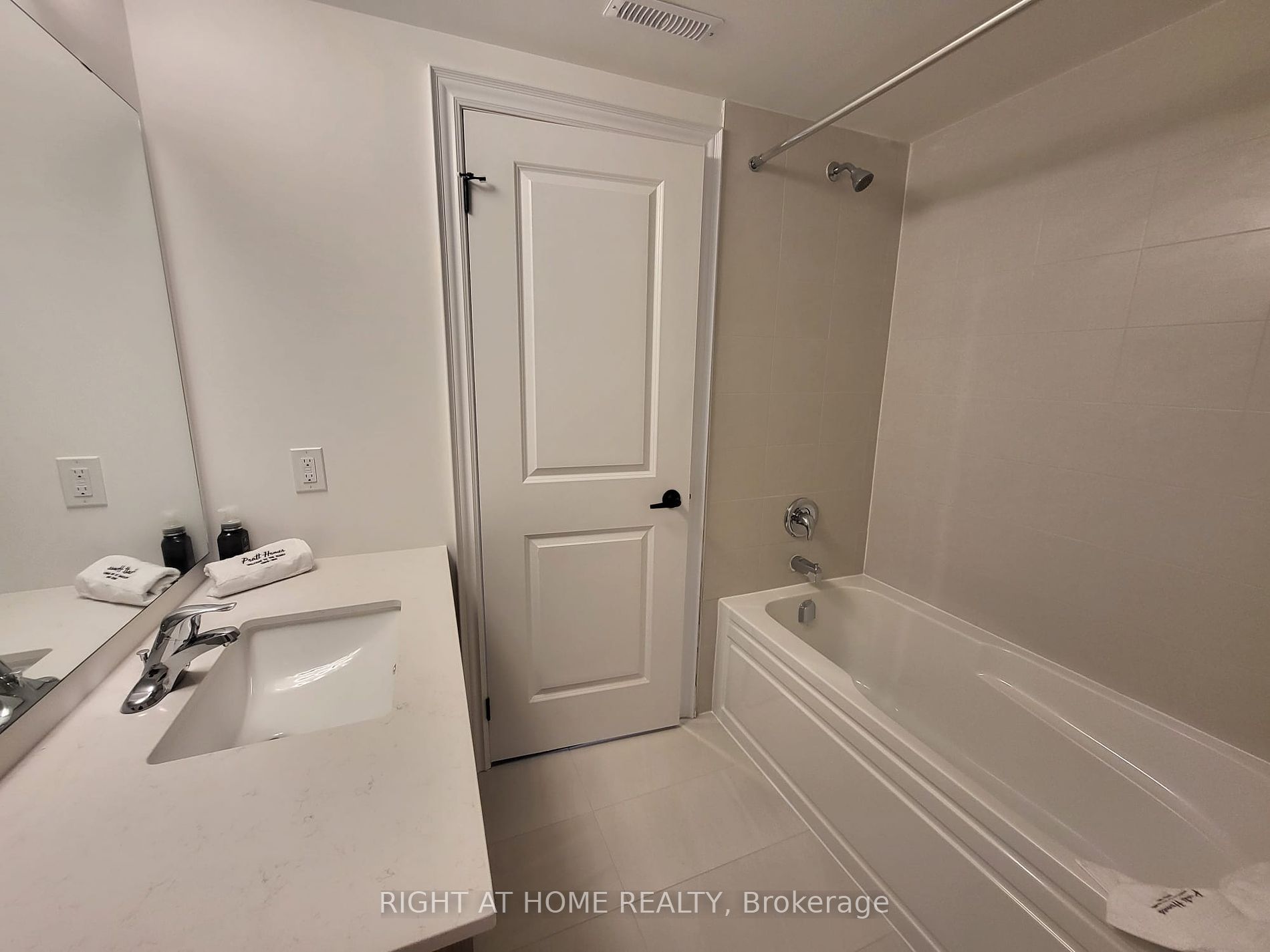11 Tobias Lane, #3