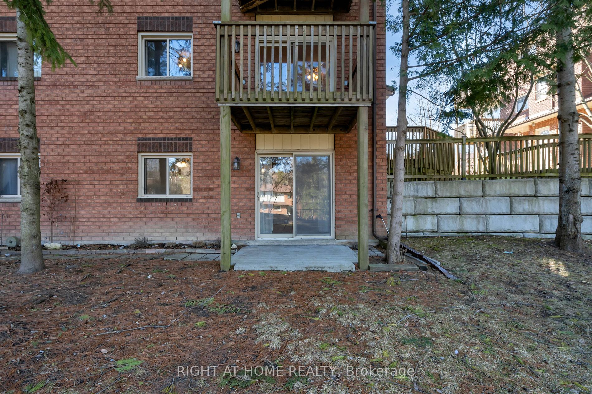 19 Meadow Lane, #4